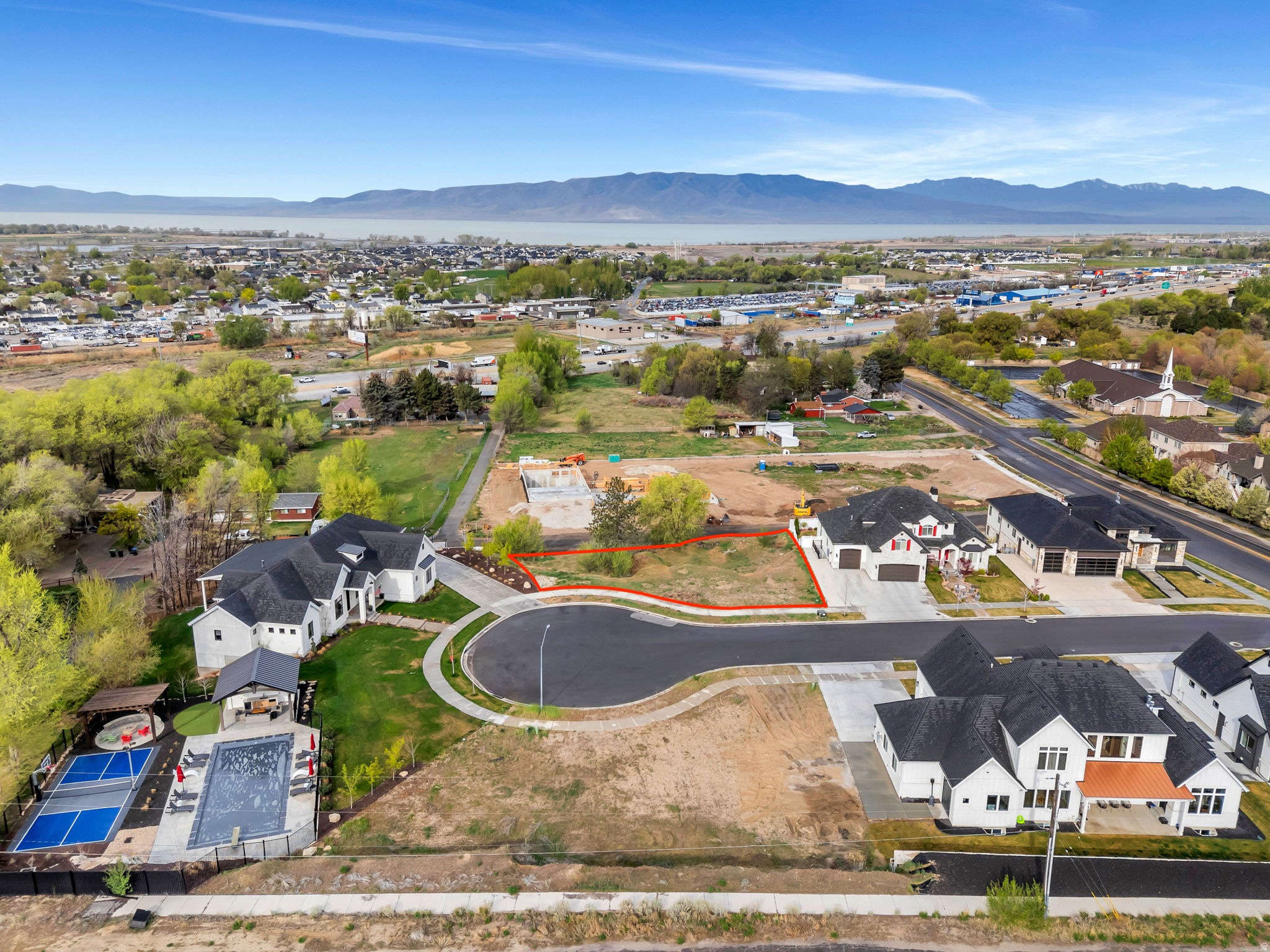 1639 N 2250 W Unit: 1