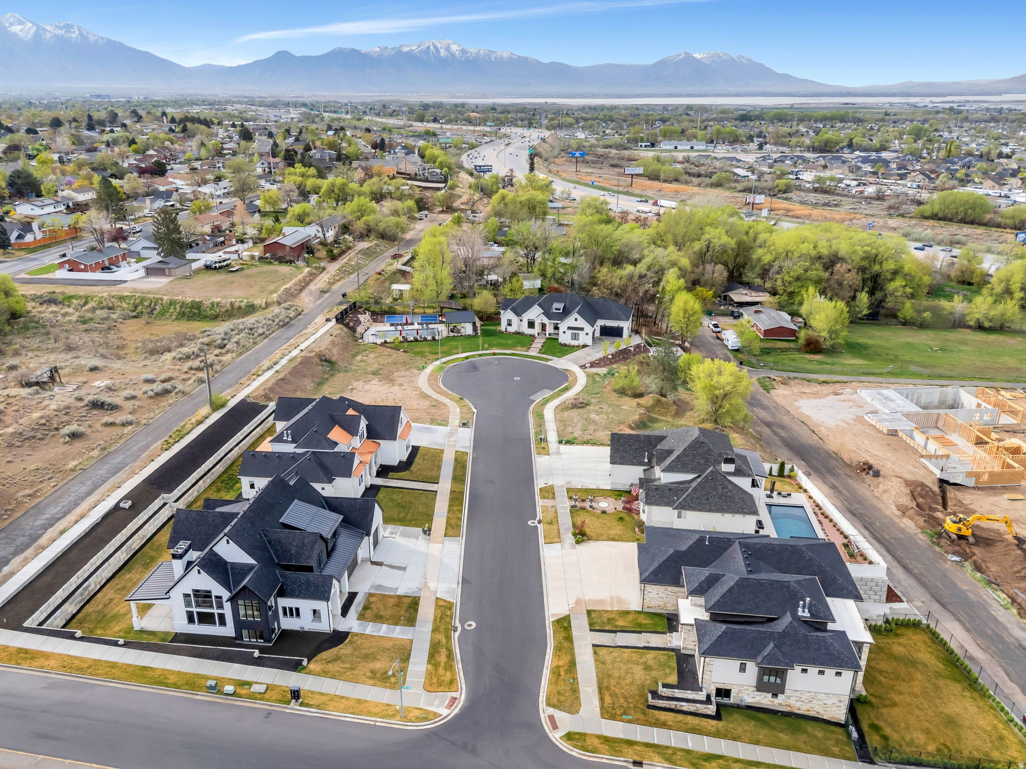 1639 N 2250 W Unit: 1