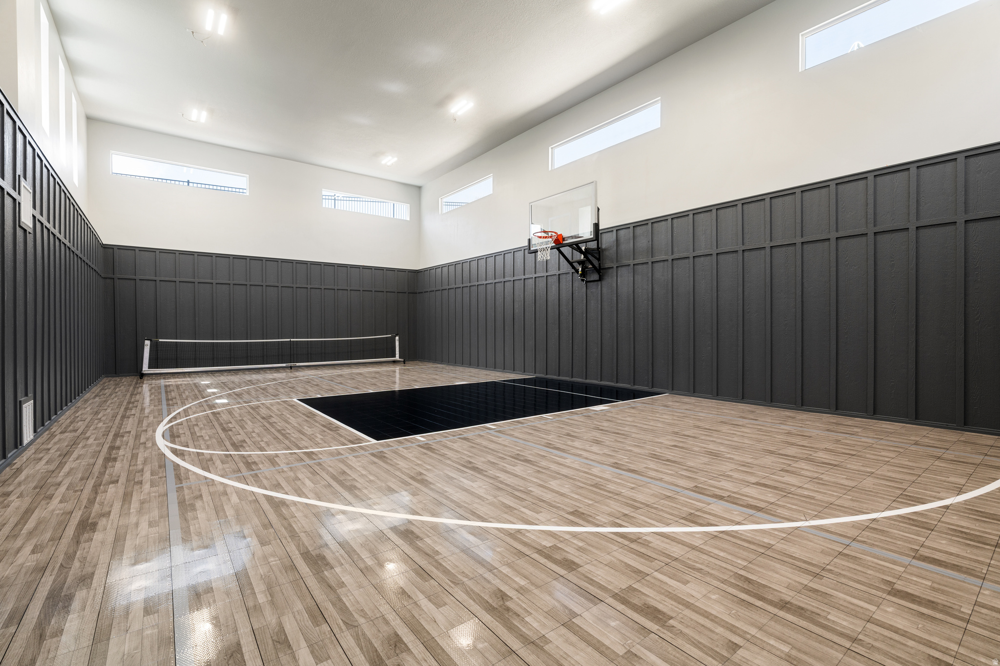 179 E TWIN HOLLOW DR #19