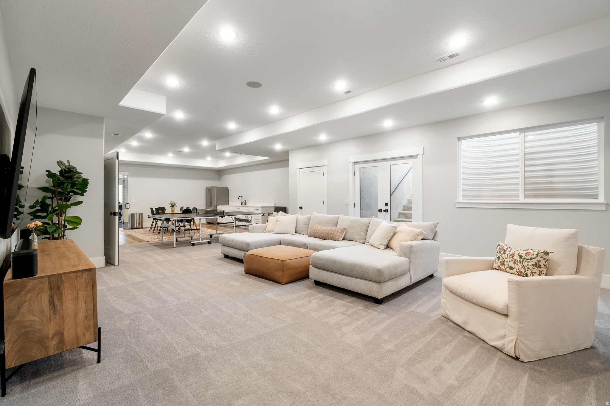 179 E TWIN HOLLOW DR #19