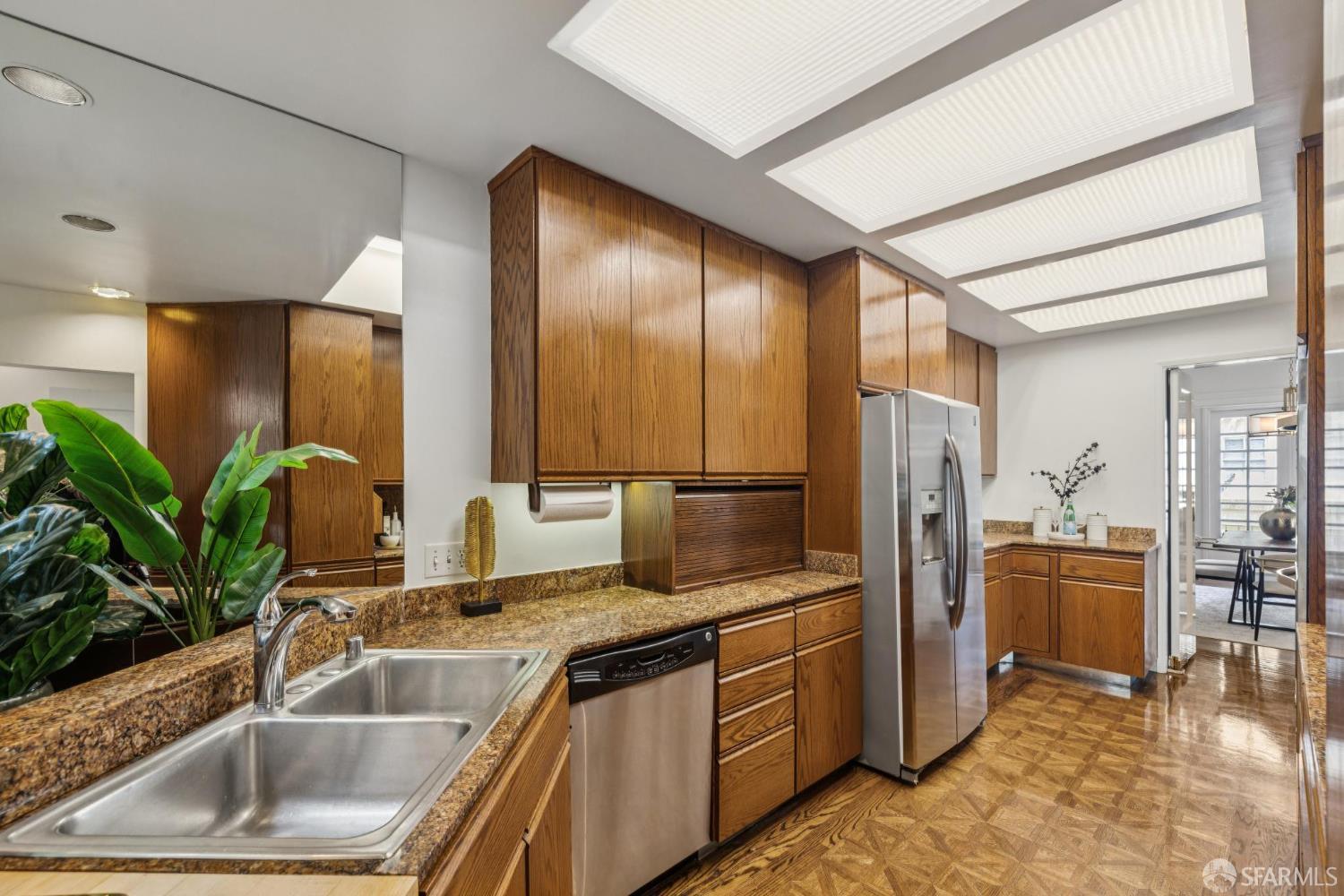 2304 Washington Street # 100