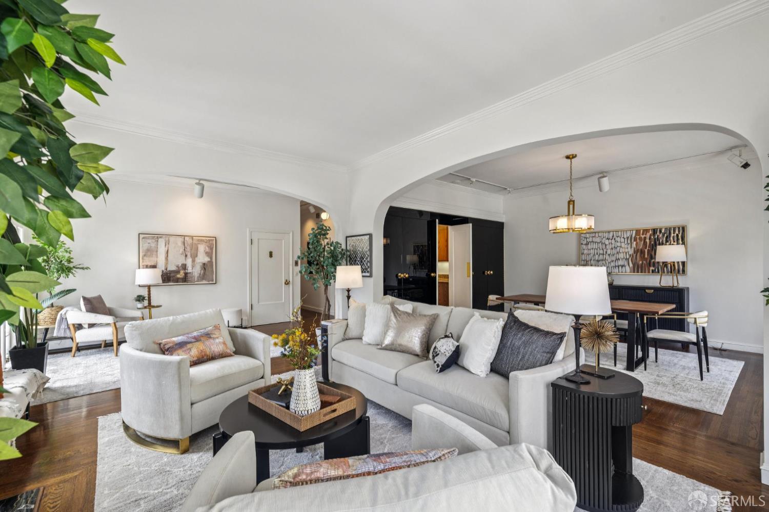 2304 Washington Street # 100