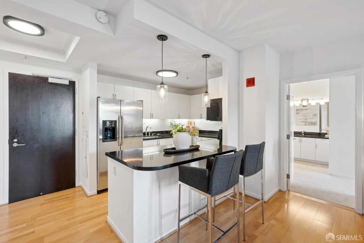 88 King Street # 616