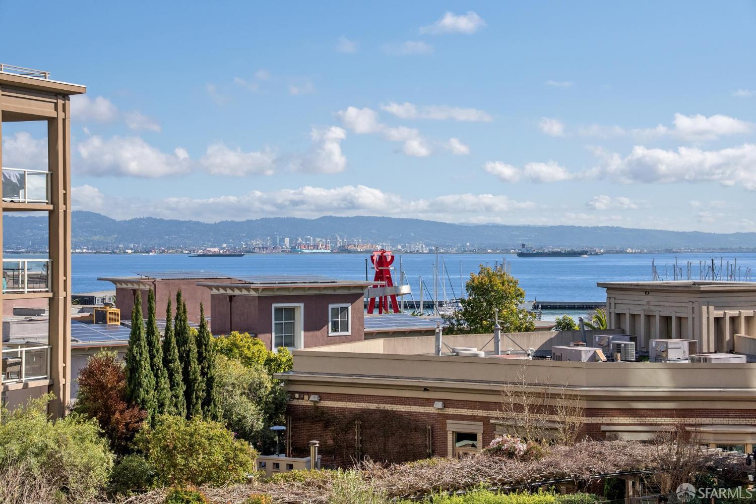 88 King Street # 616