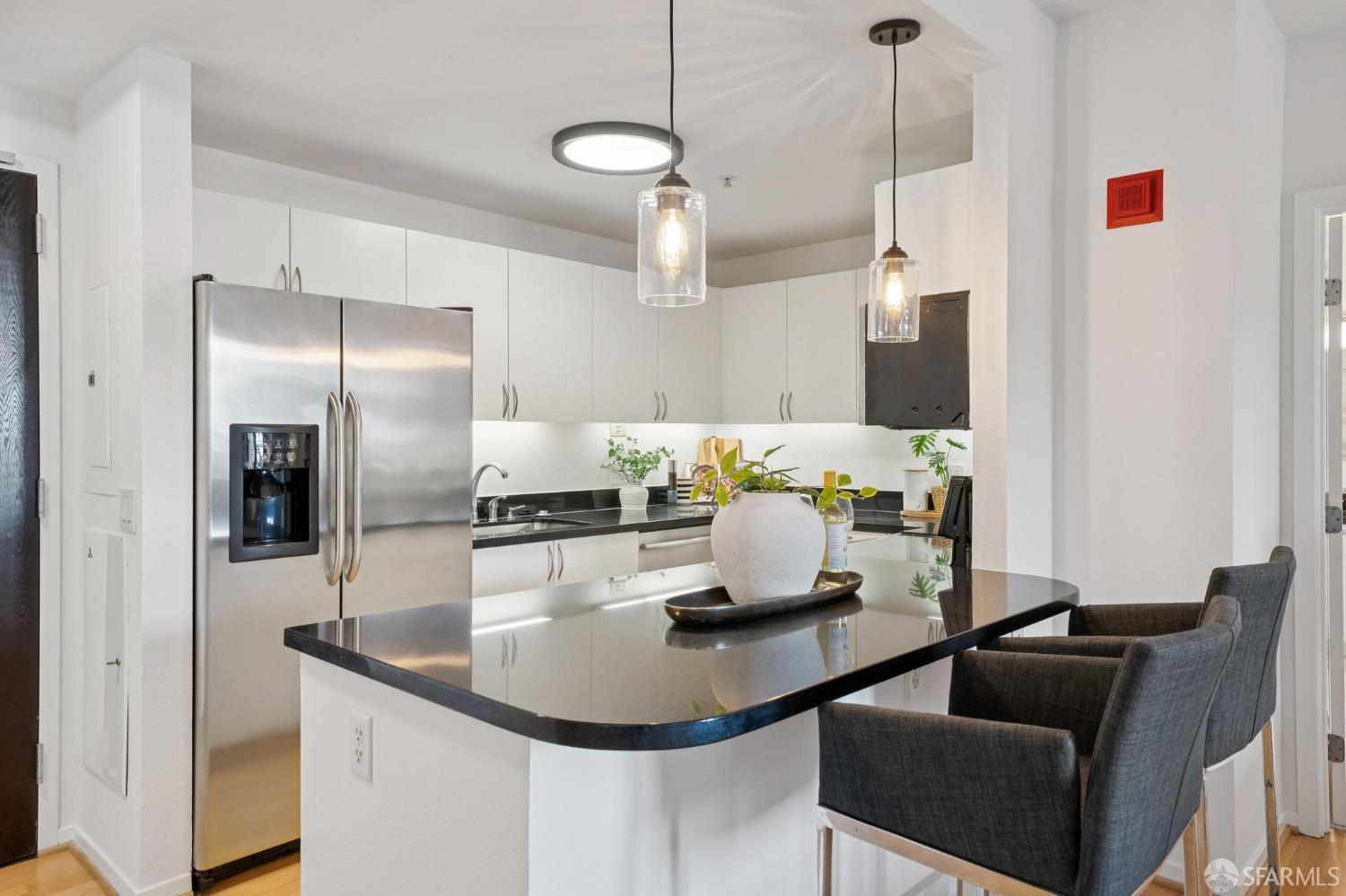 88 King Street # 616