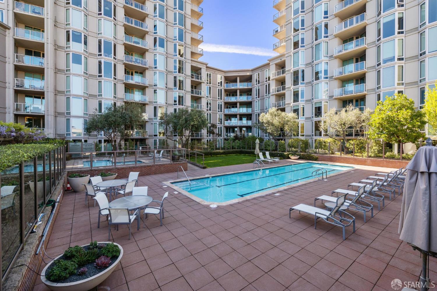 88 King Street # 616