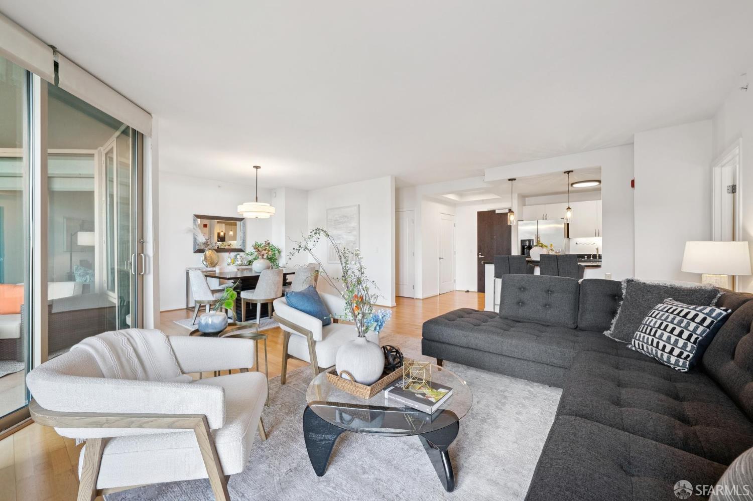 88 King Street # 616