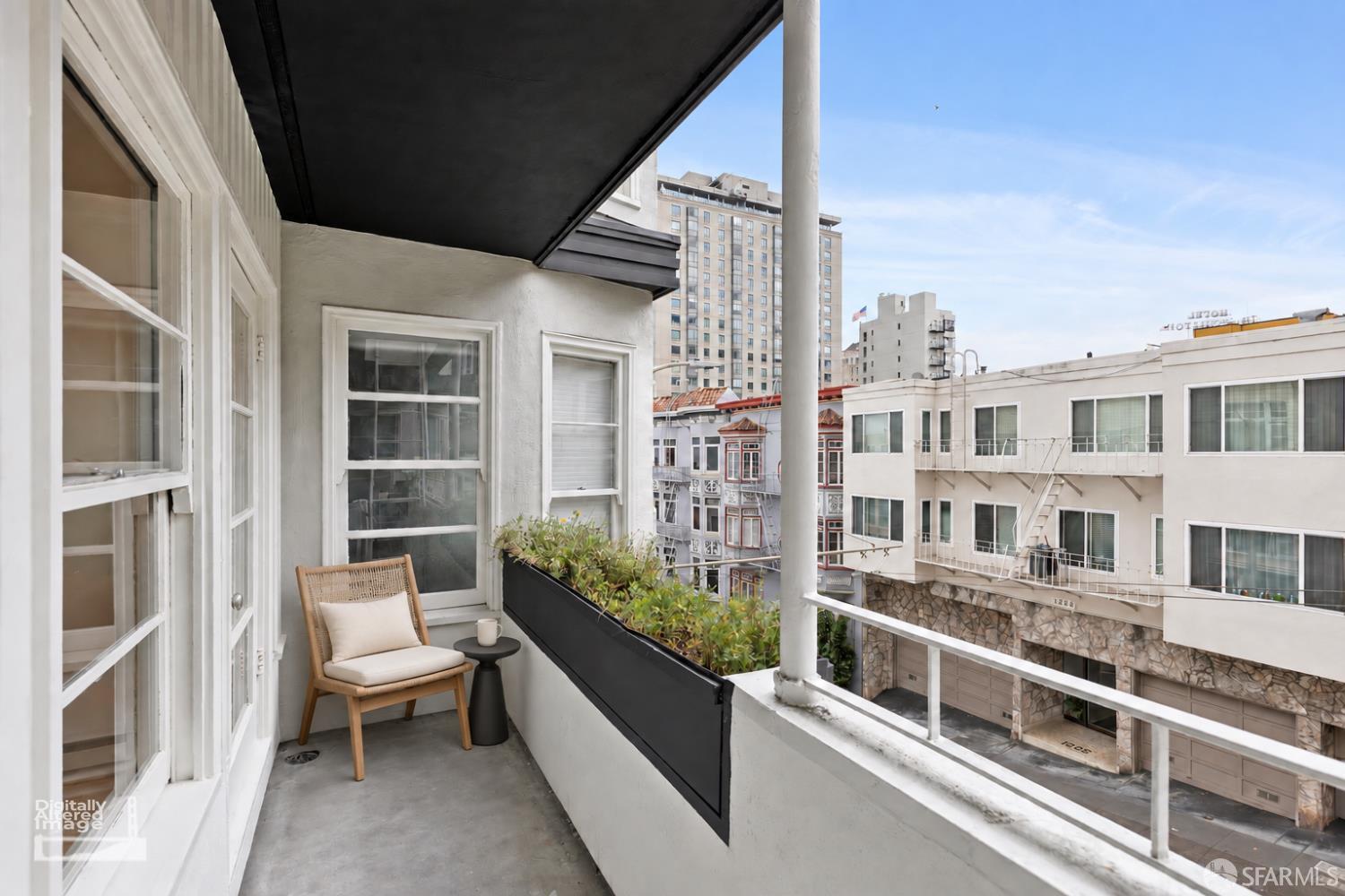 1250 Clay Street # 203