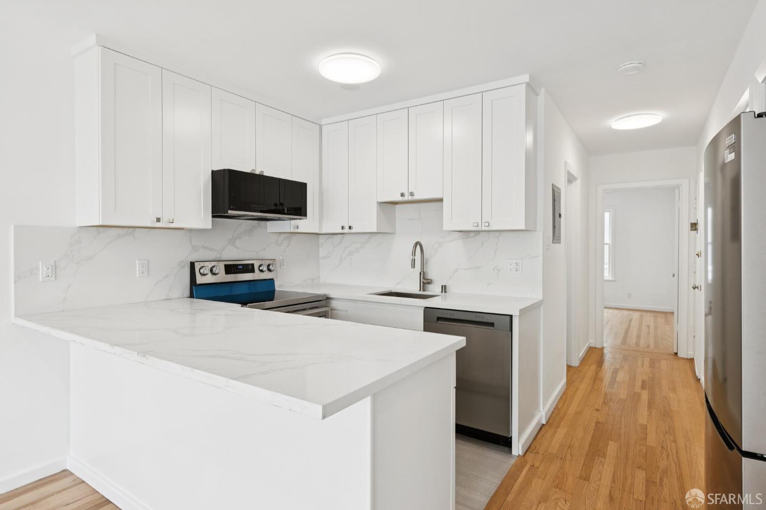 1250 Clay Street # 203