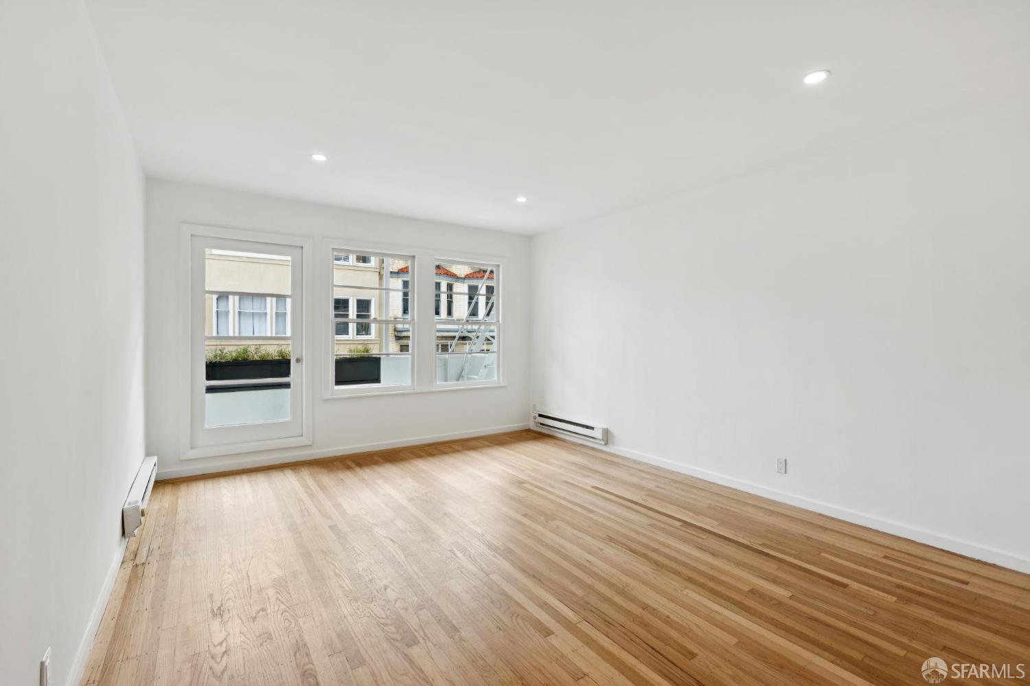 1250 Clay Street # 203