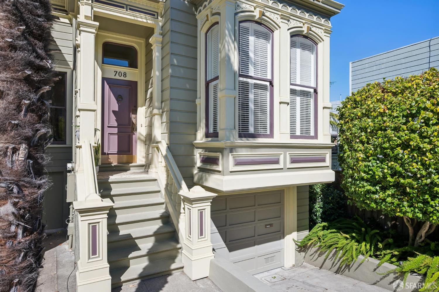 708 Waller Street