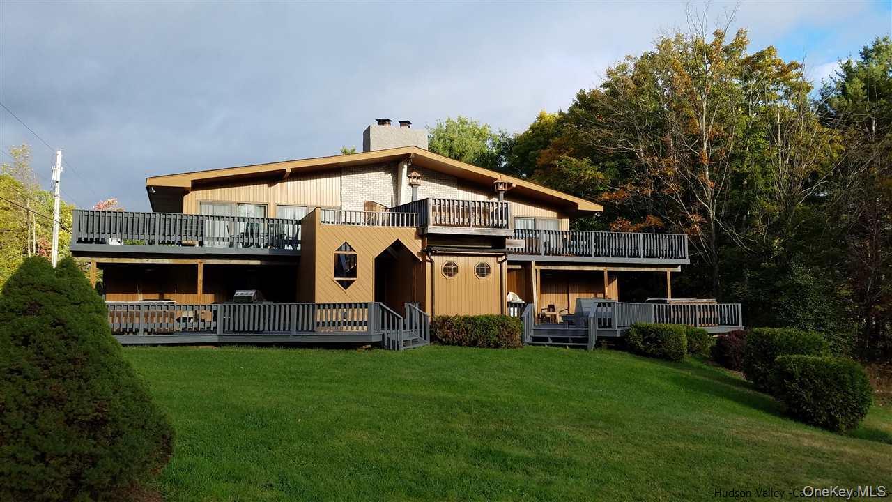 33 Cuomos Cove