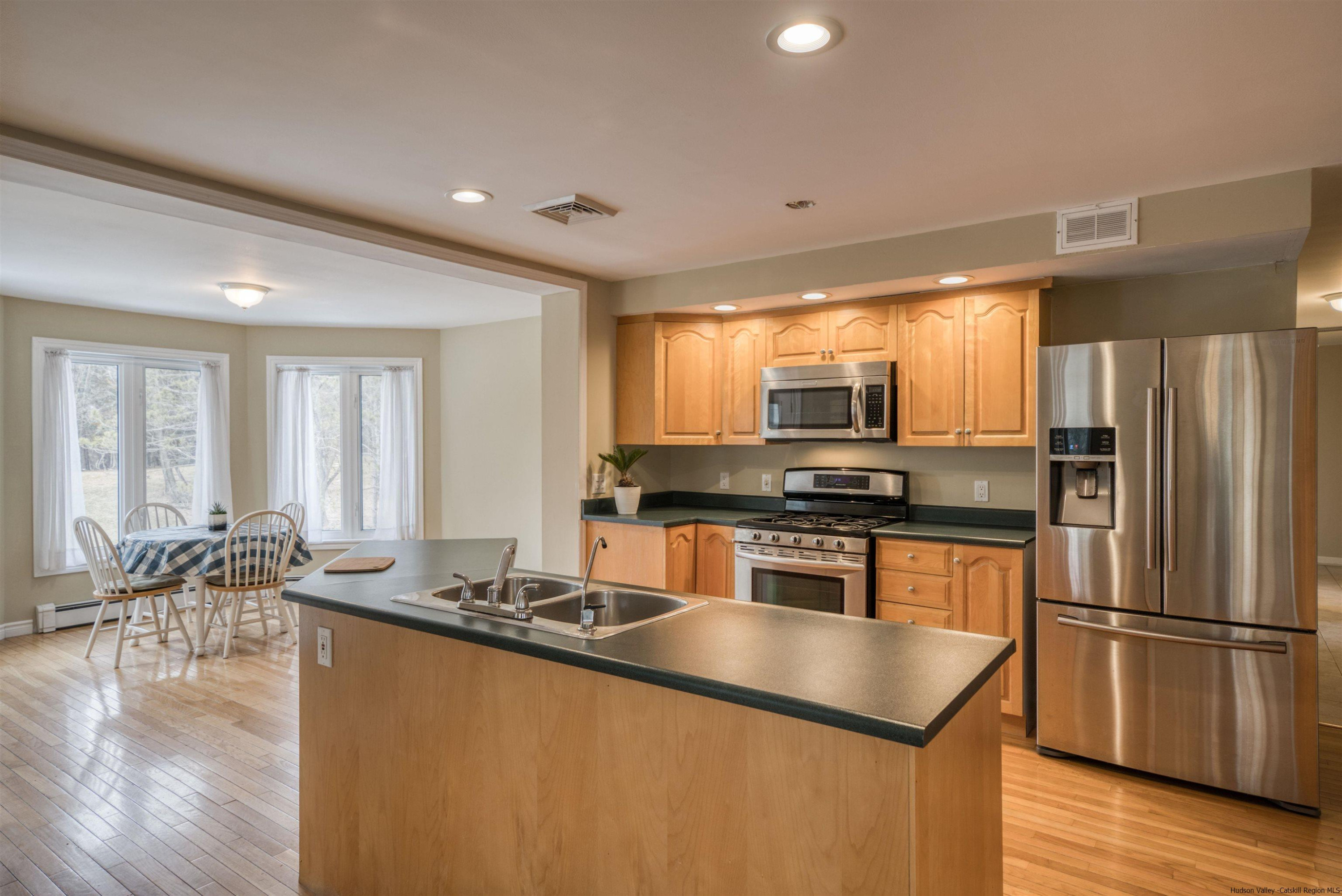 137 Schoolhouse Road