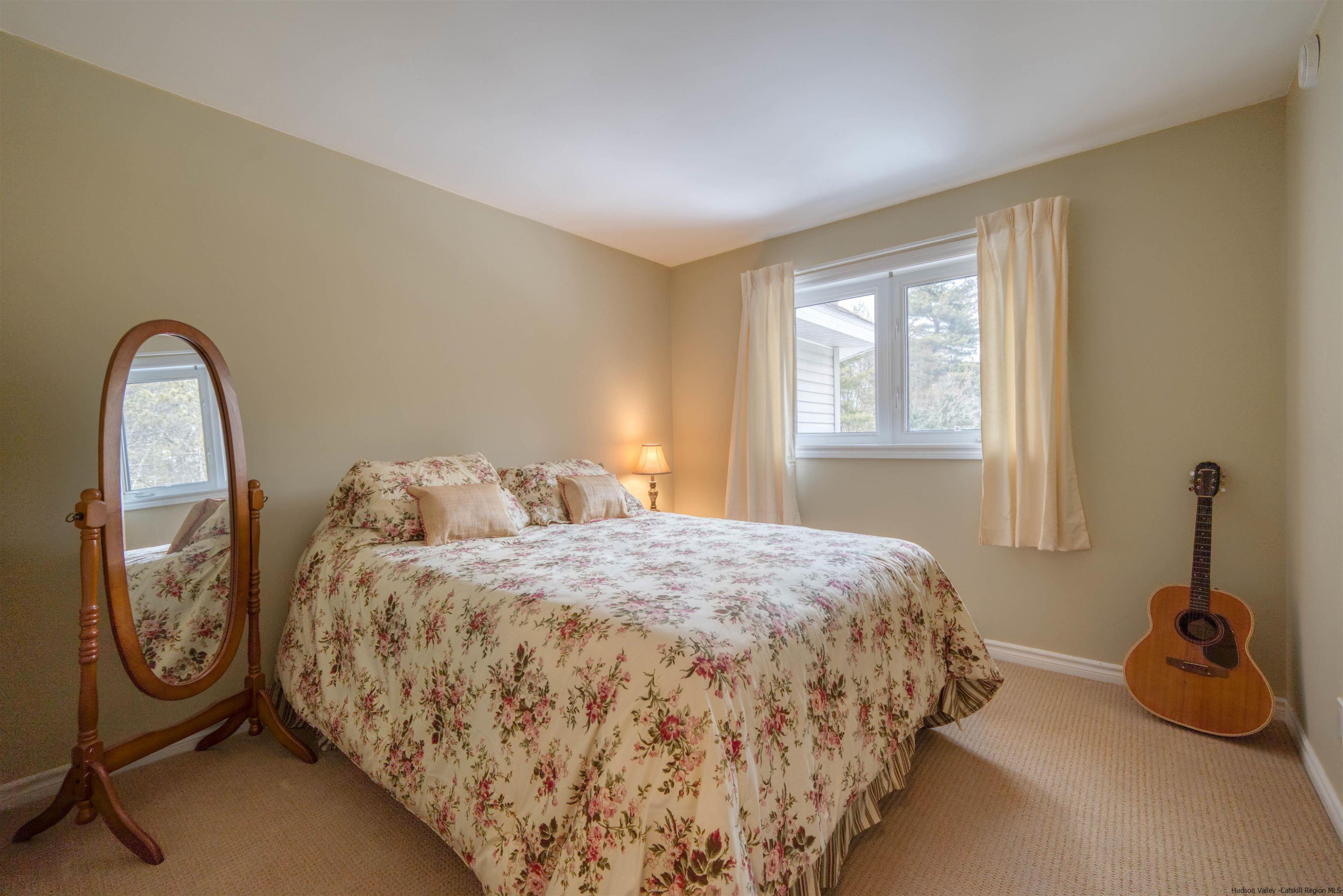 137 Schoolhouse Road