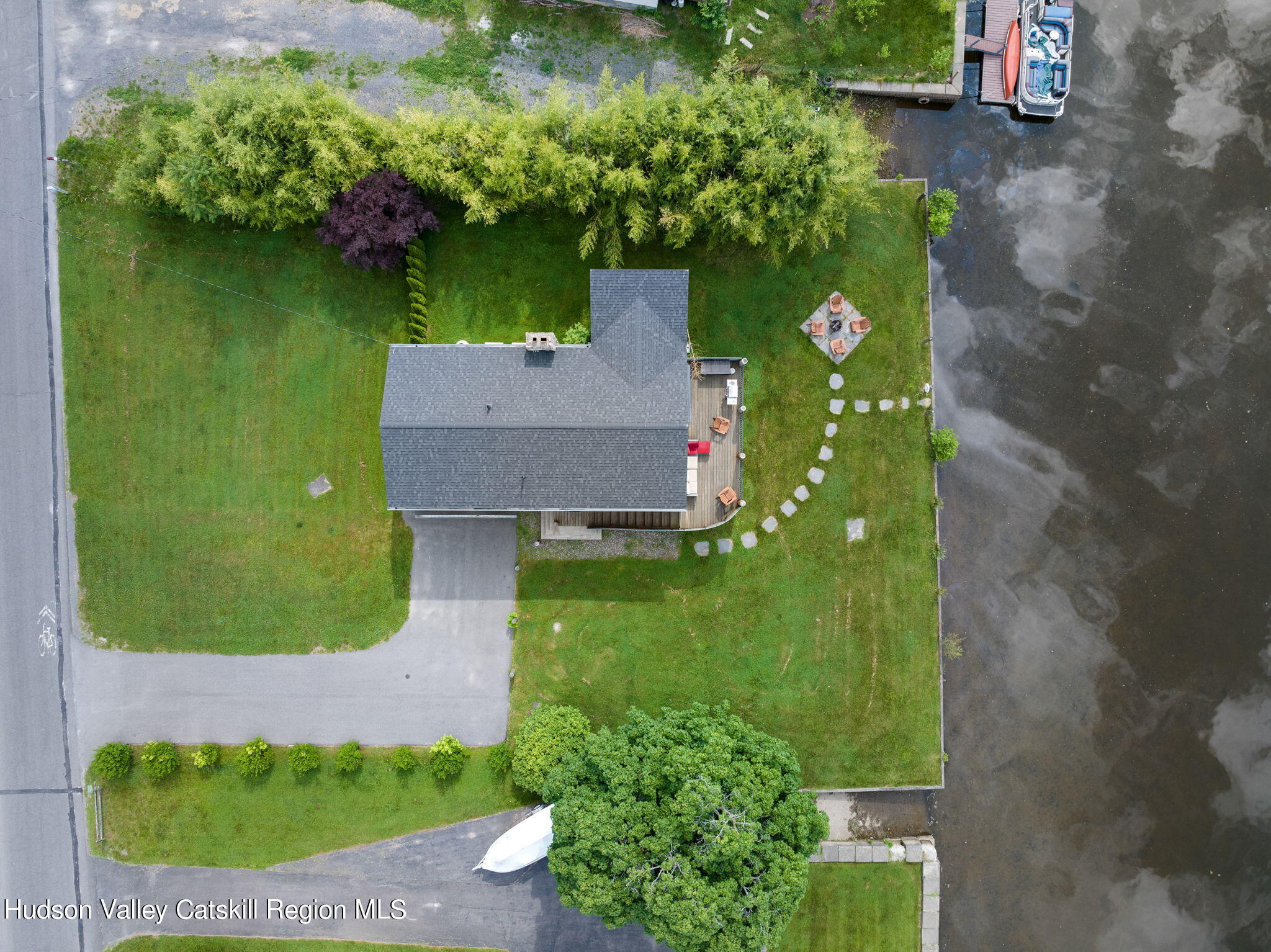 114 Lighthouse Drive