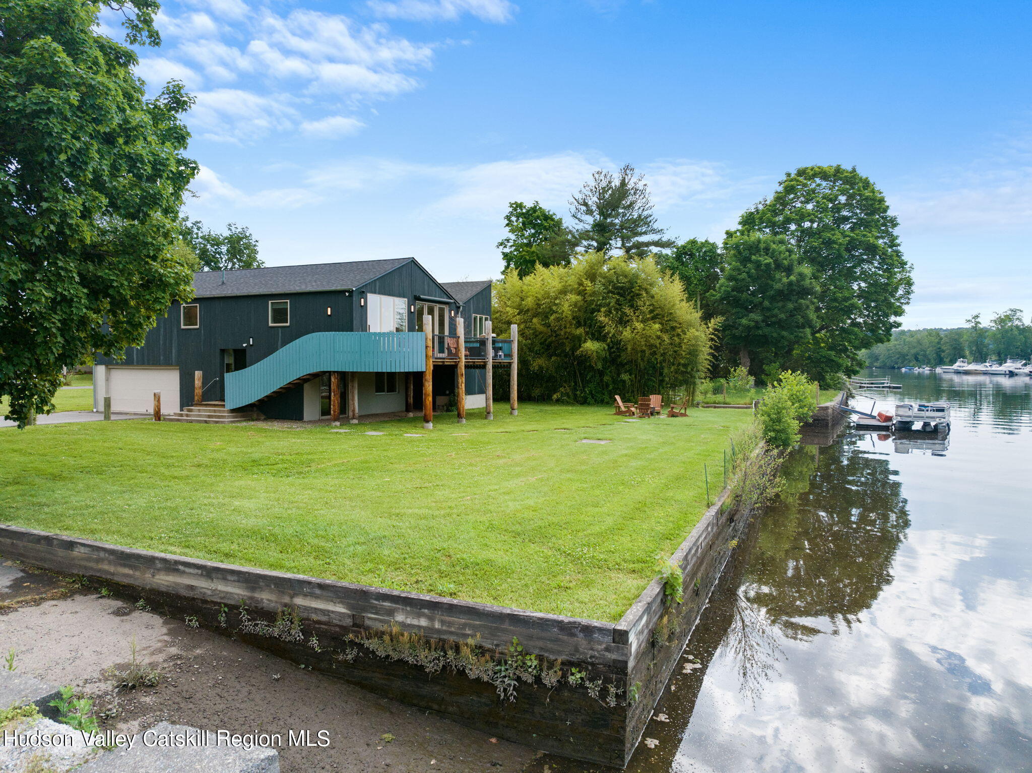 114 Lighthouse Drive