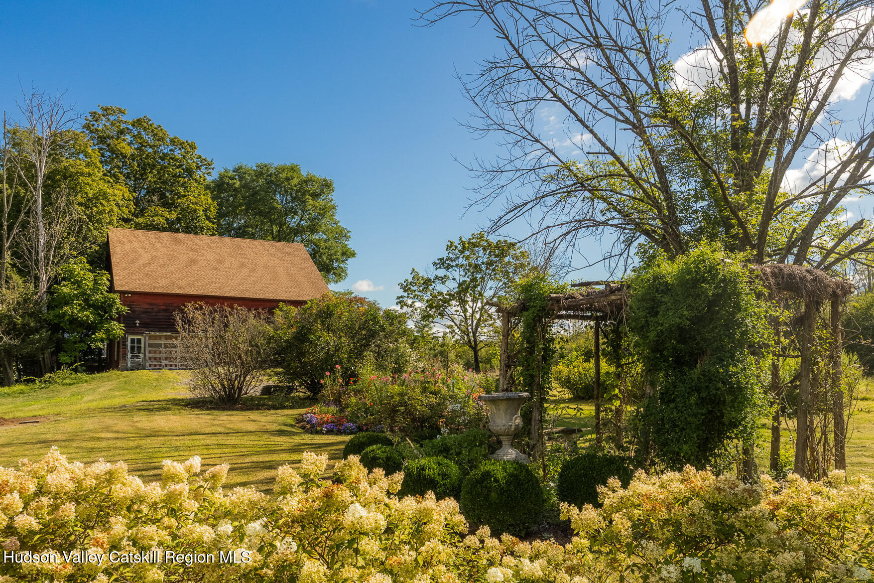 1281 Woods Road