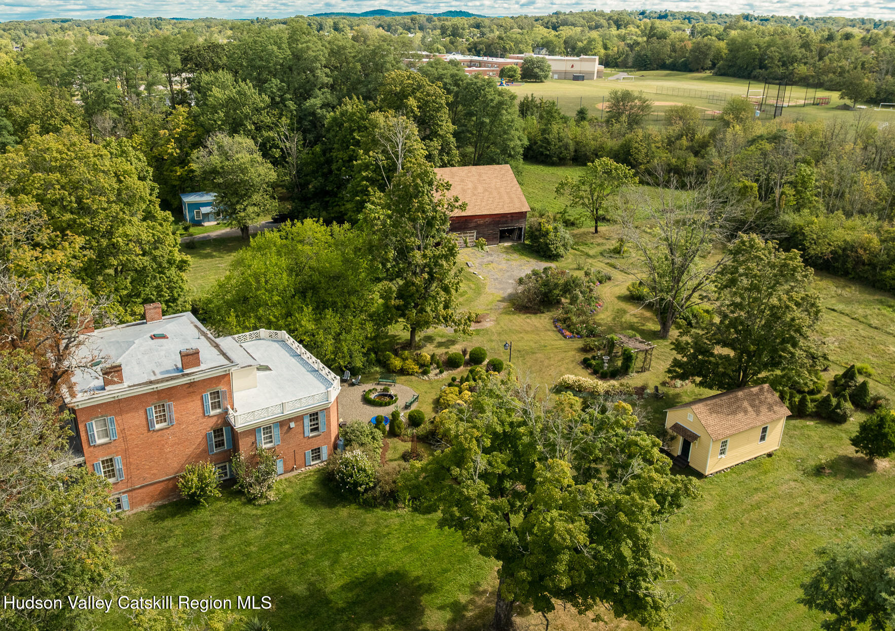 1281 Woods Road