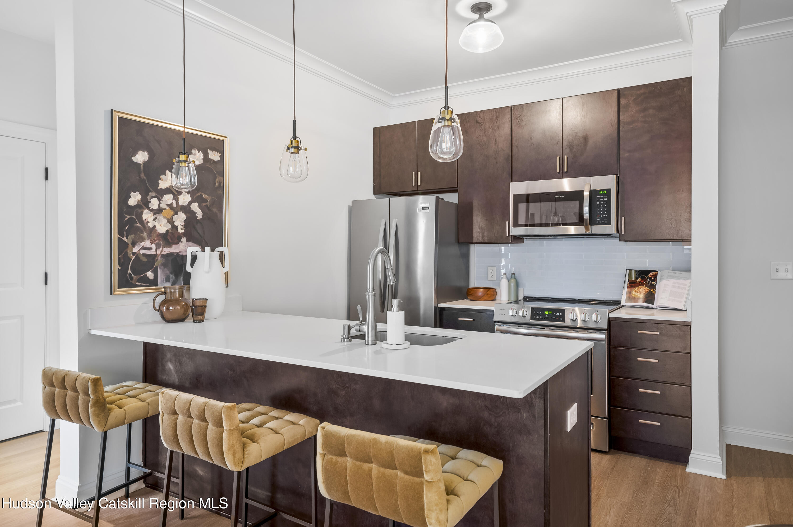 30 Lake Avenue 212