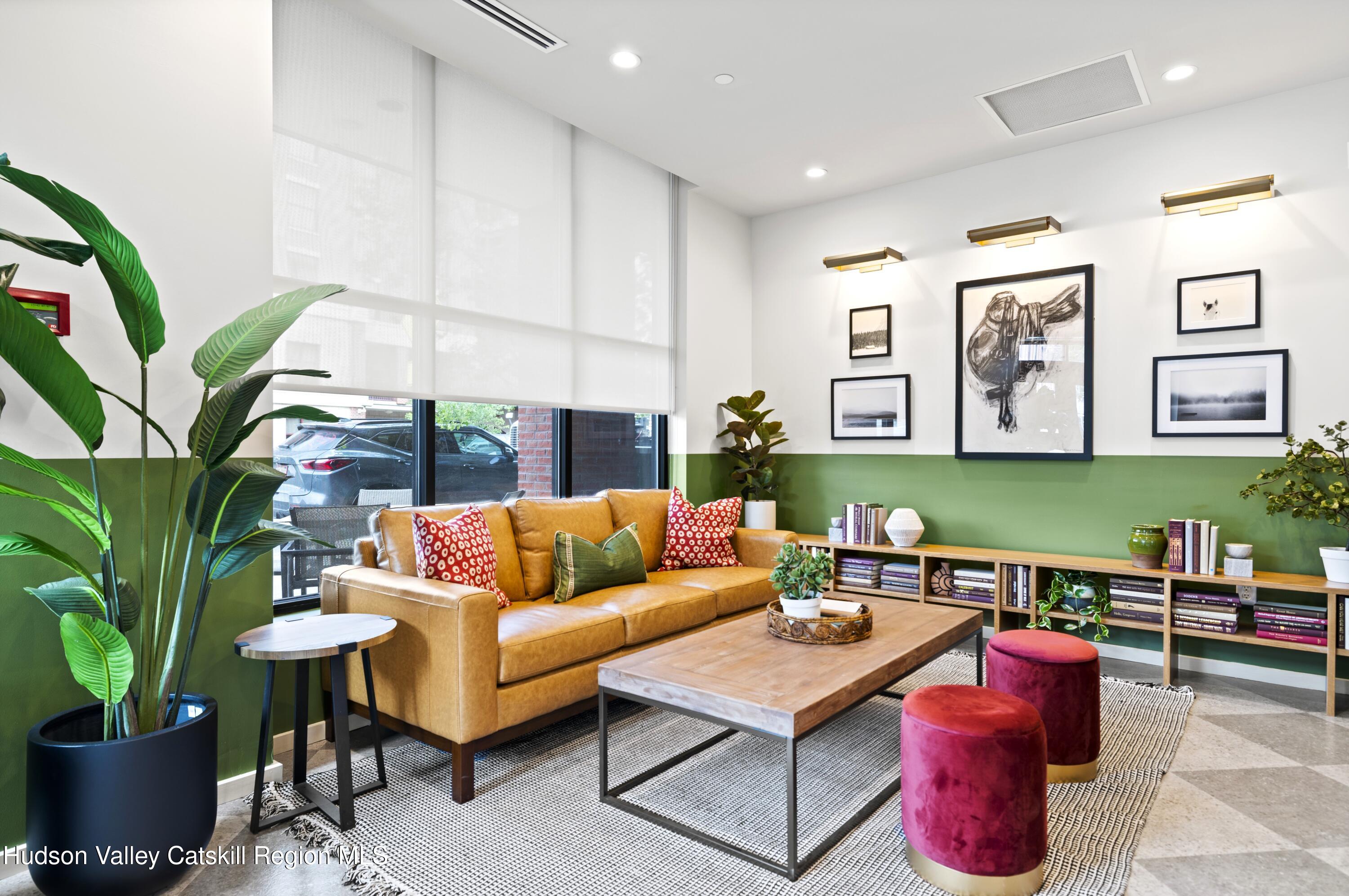 30 Lake Avenue 212