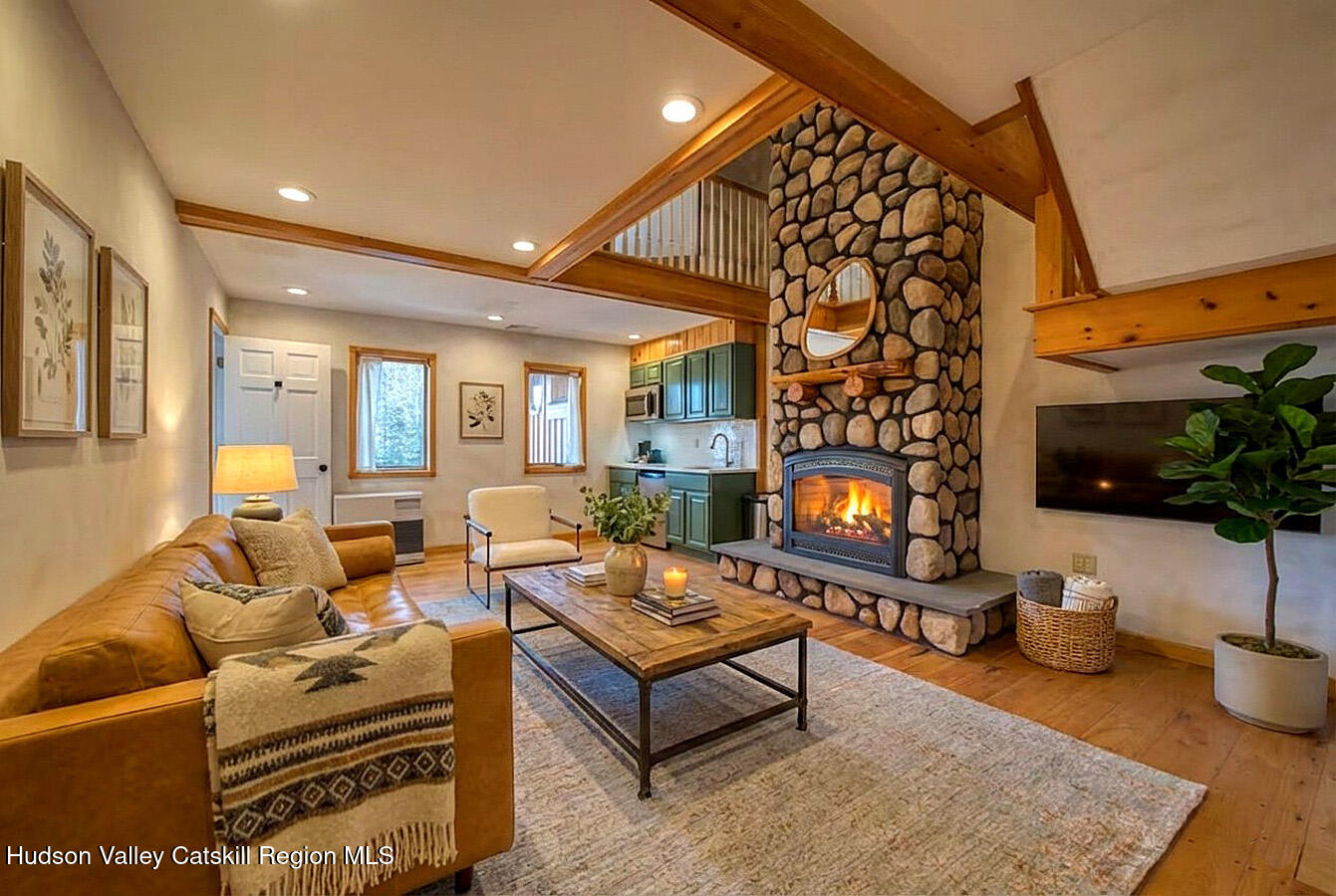 33 Cuomo'S Cove Road