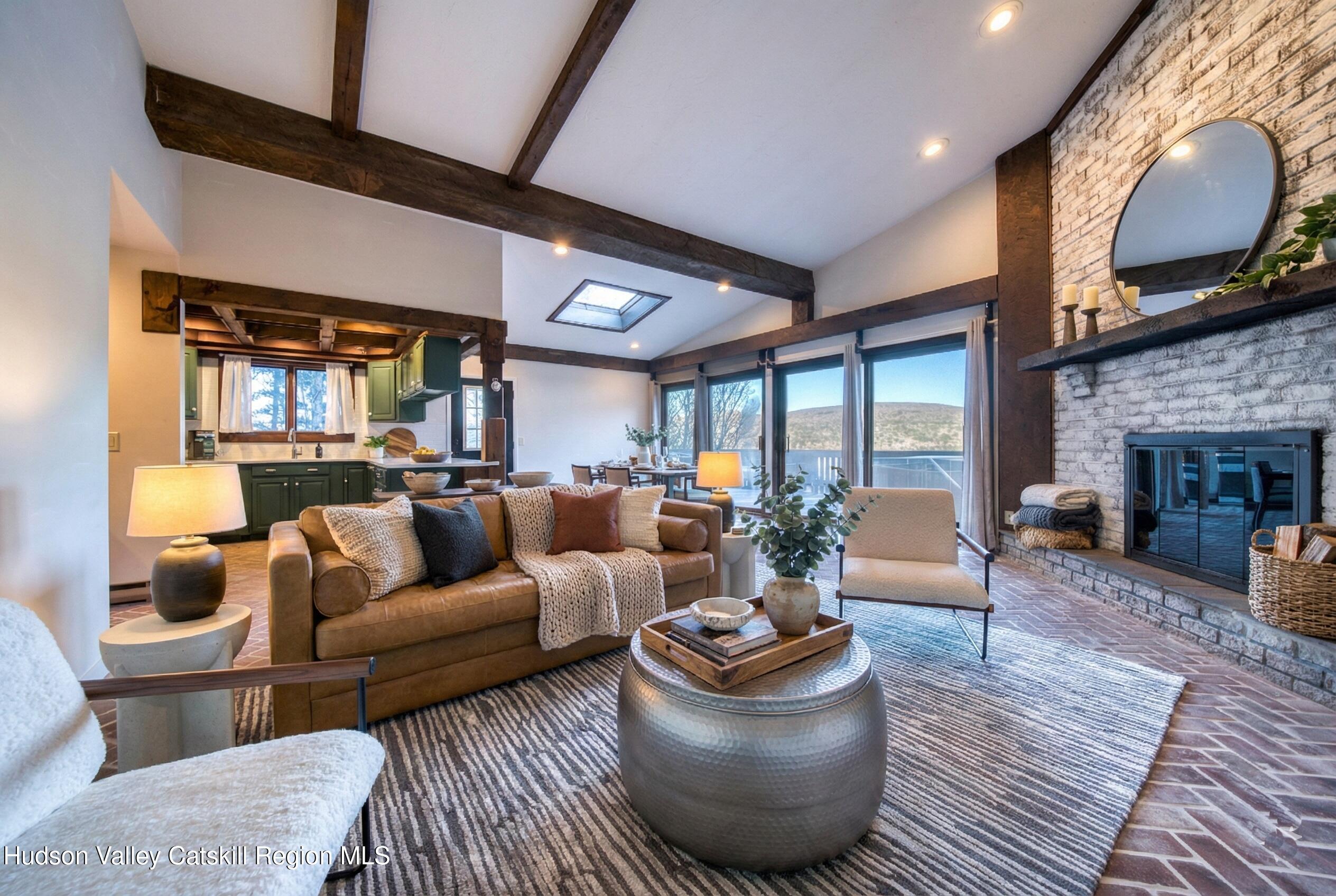 33 Cuomo'S Cove Road