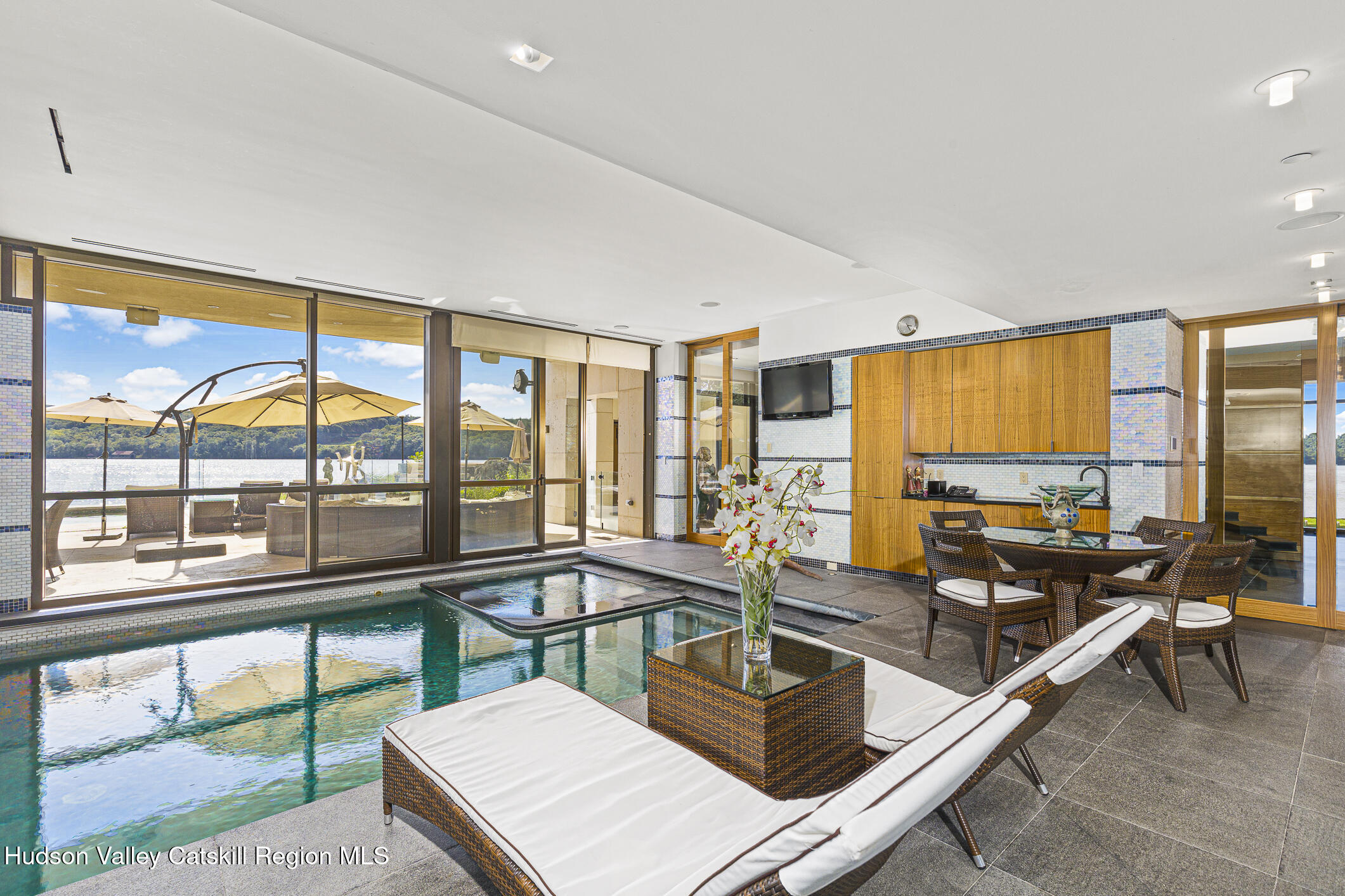 46 Ledgerock Lane