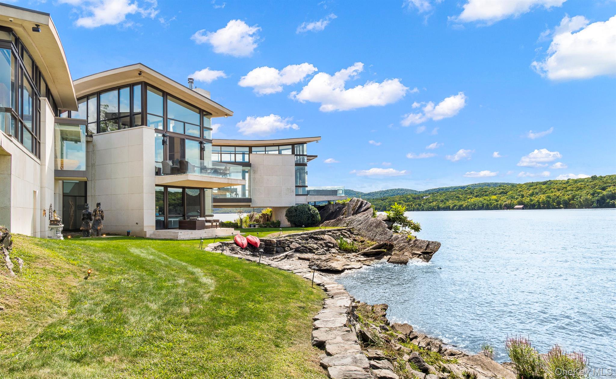 46 Ledgerock Lane