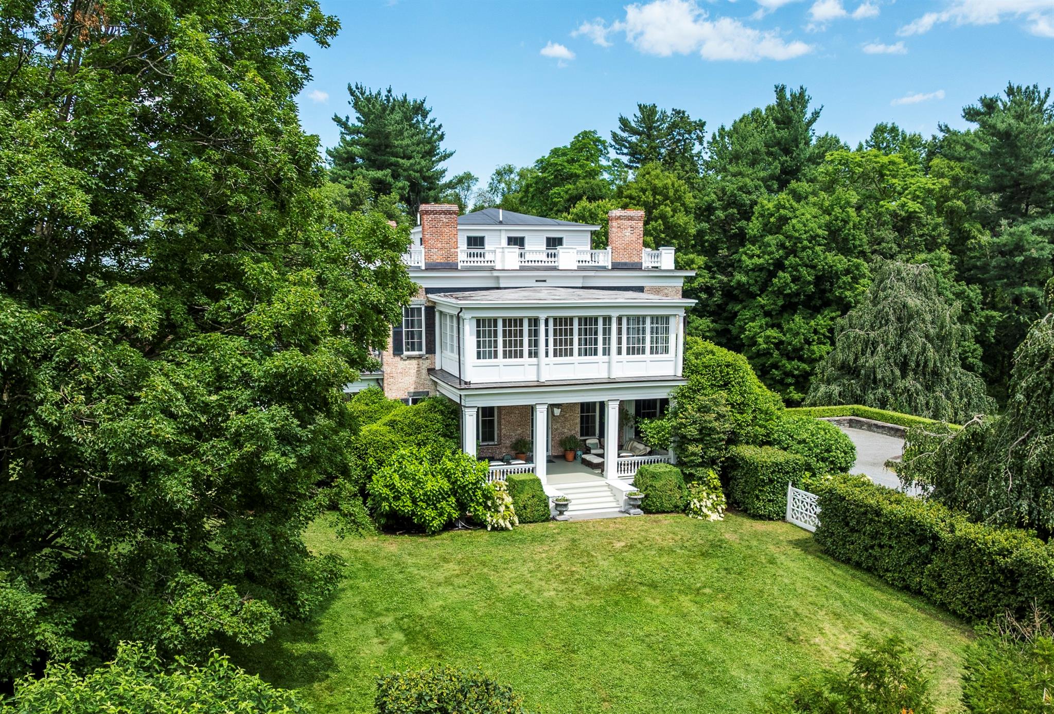 199 Eichybush Road