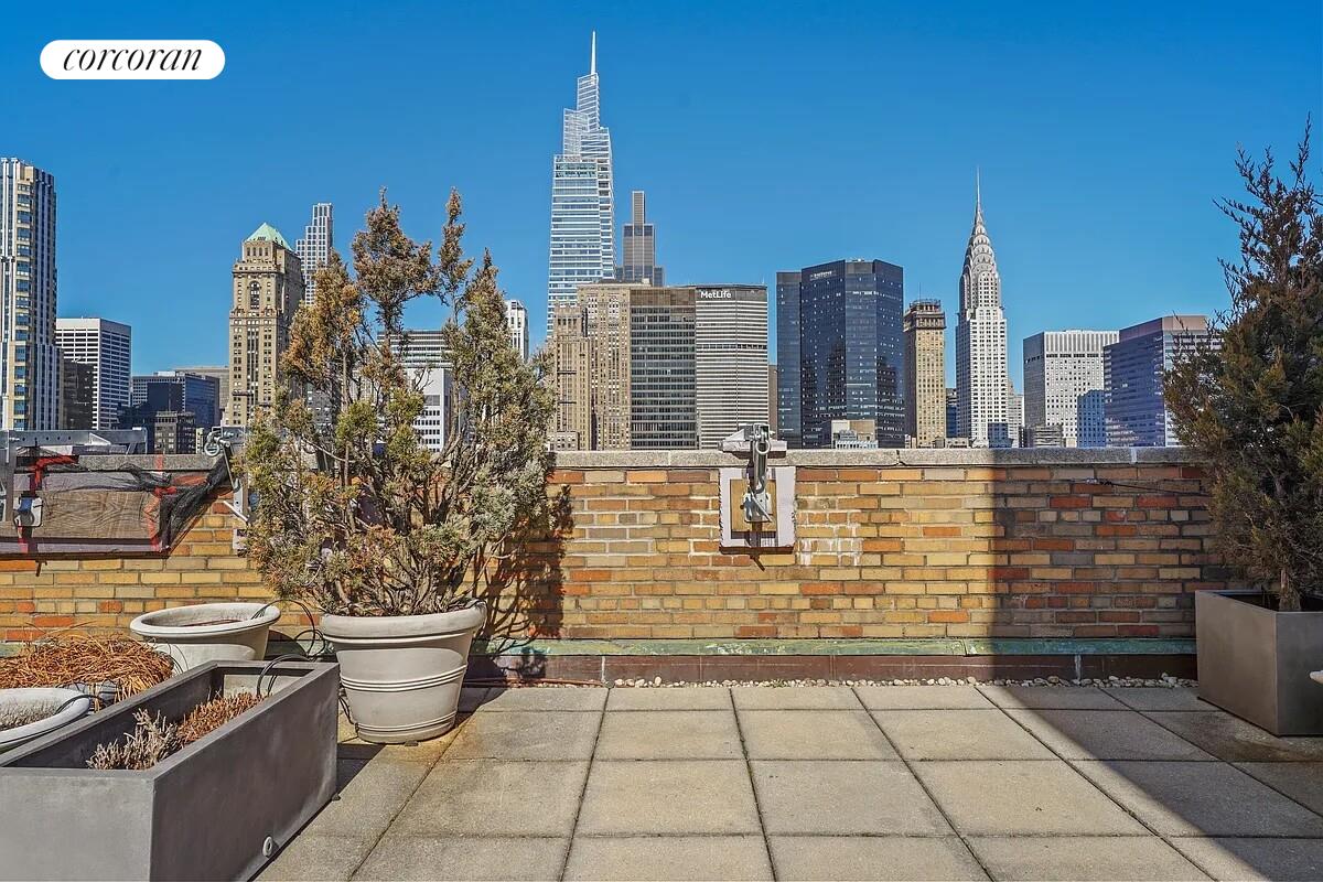 10 PARK Avenue 12F