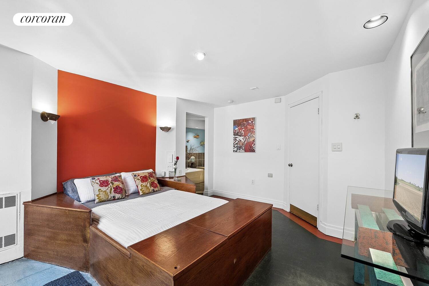 329 W 19TH Street G
