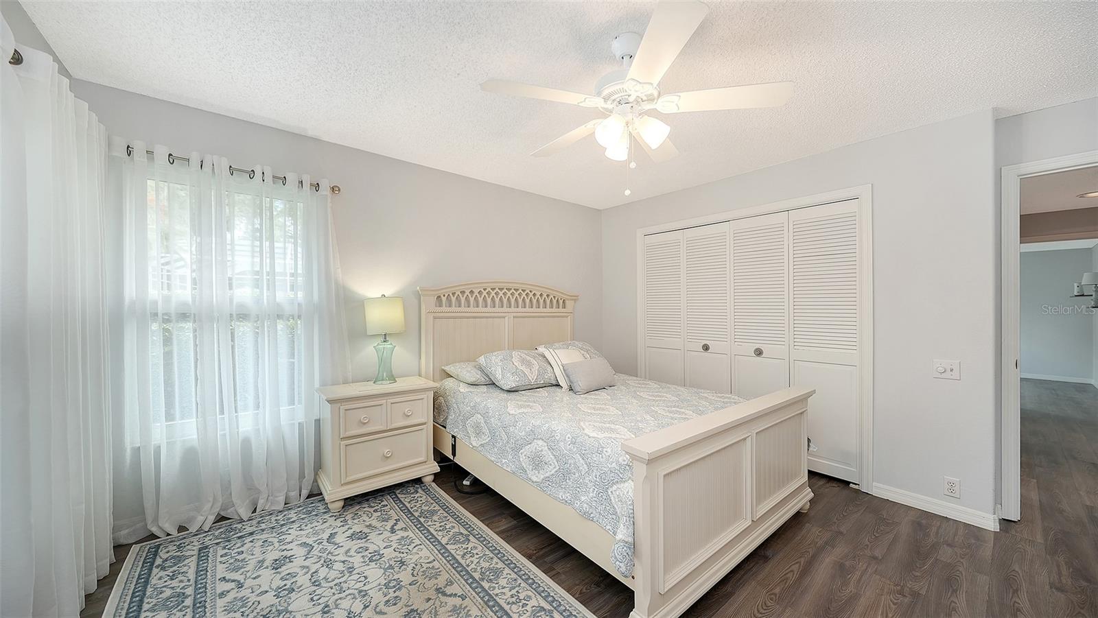 4391 MAPLEWOOD LN