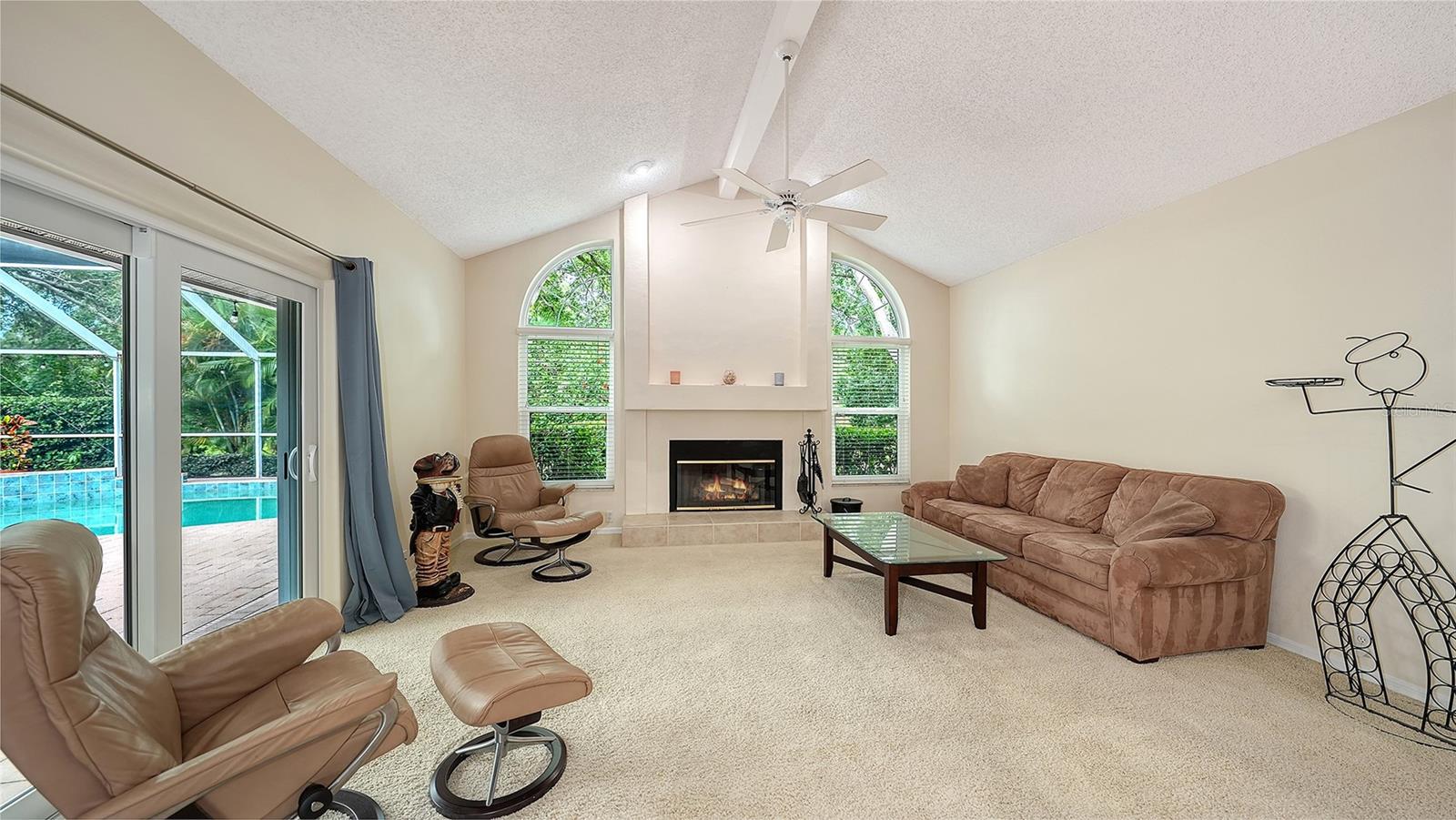 4391 MAPLEWOOD LN