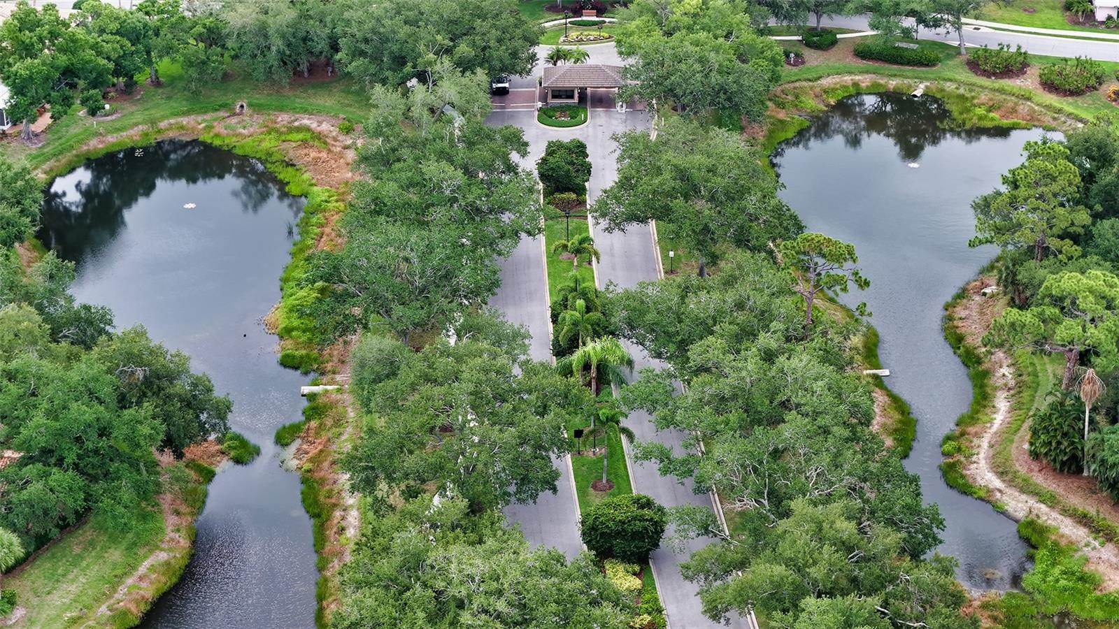 4391 MAPLEWOOD LN