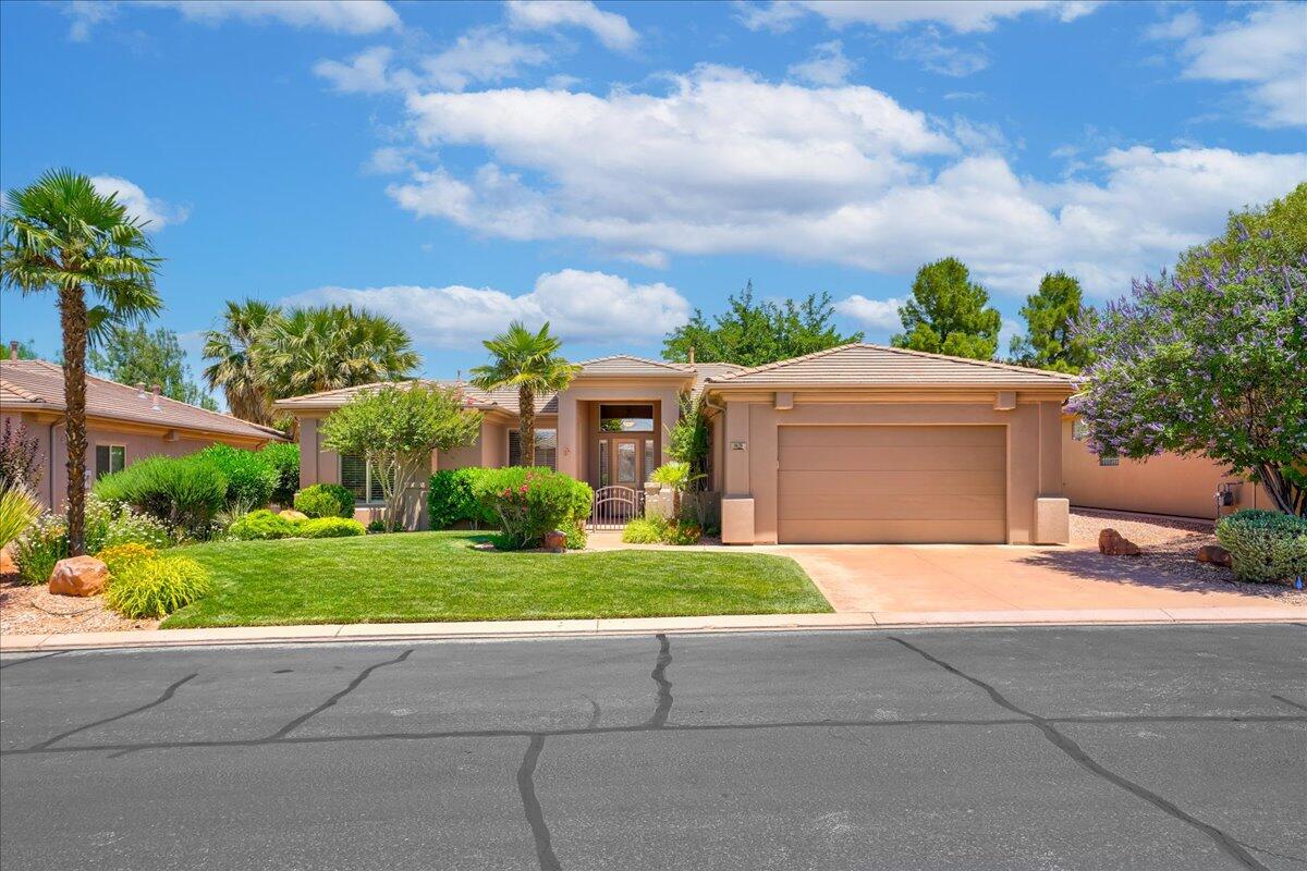 1676 N Sonoran DR