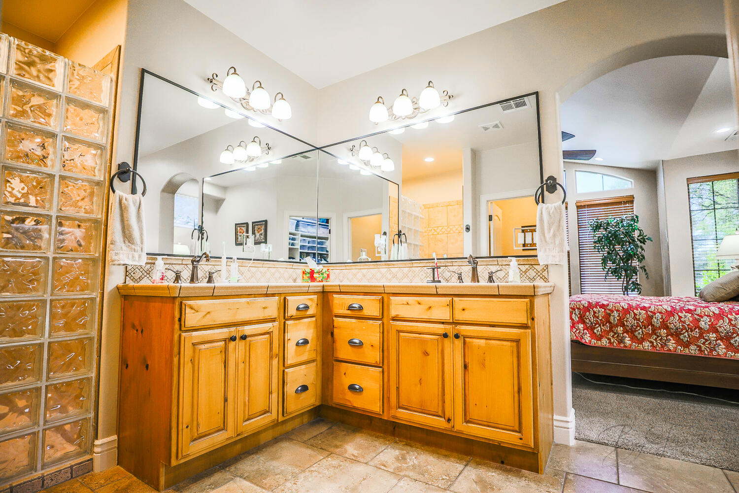 2036 W 510 N CIR