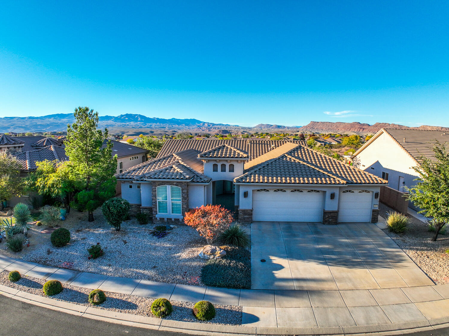 1472 HEATHERGLEN DR