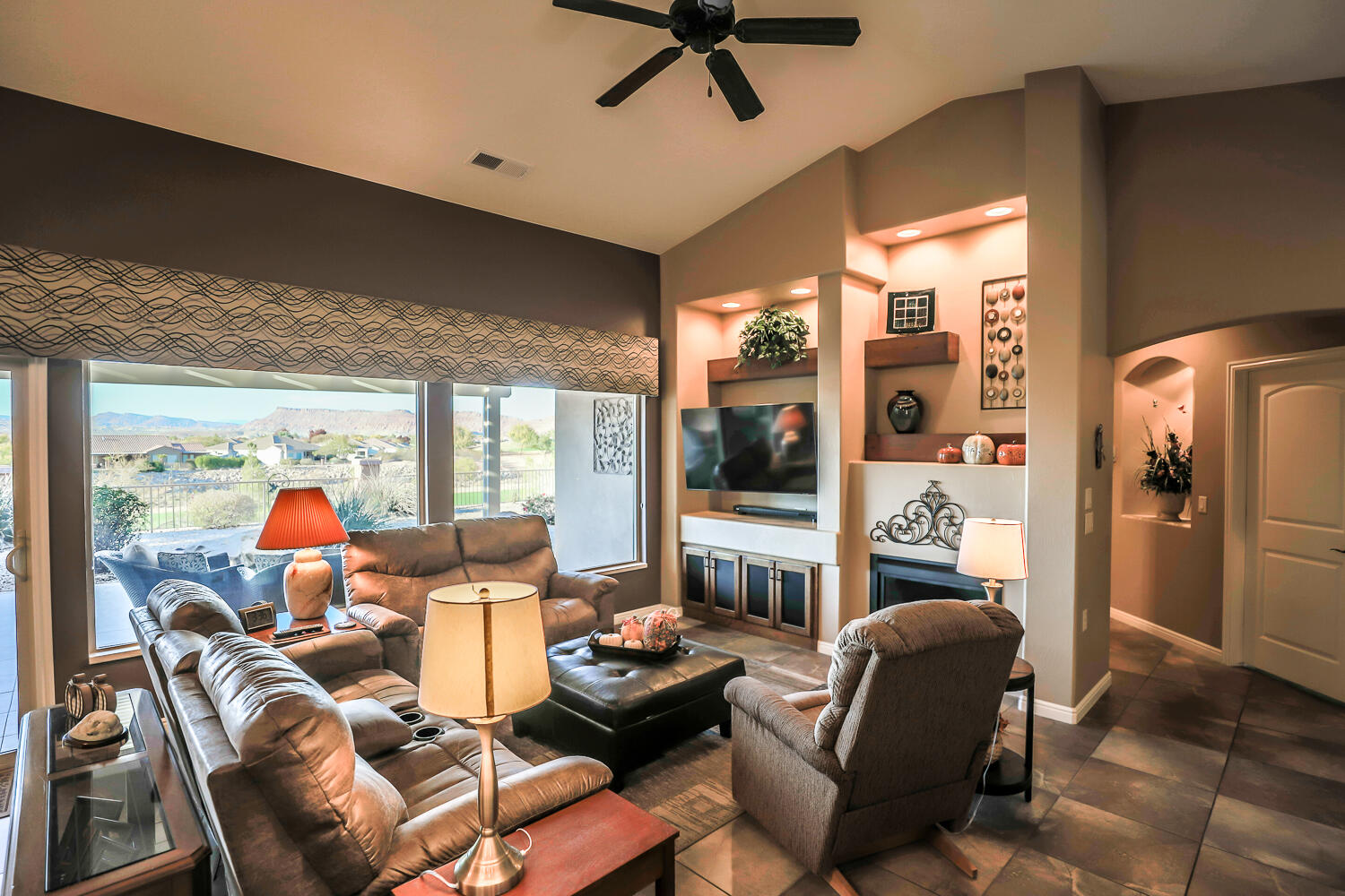 1472 HEATHERGLEN DR