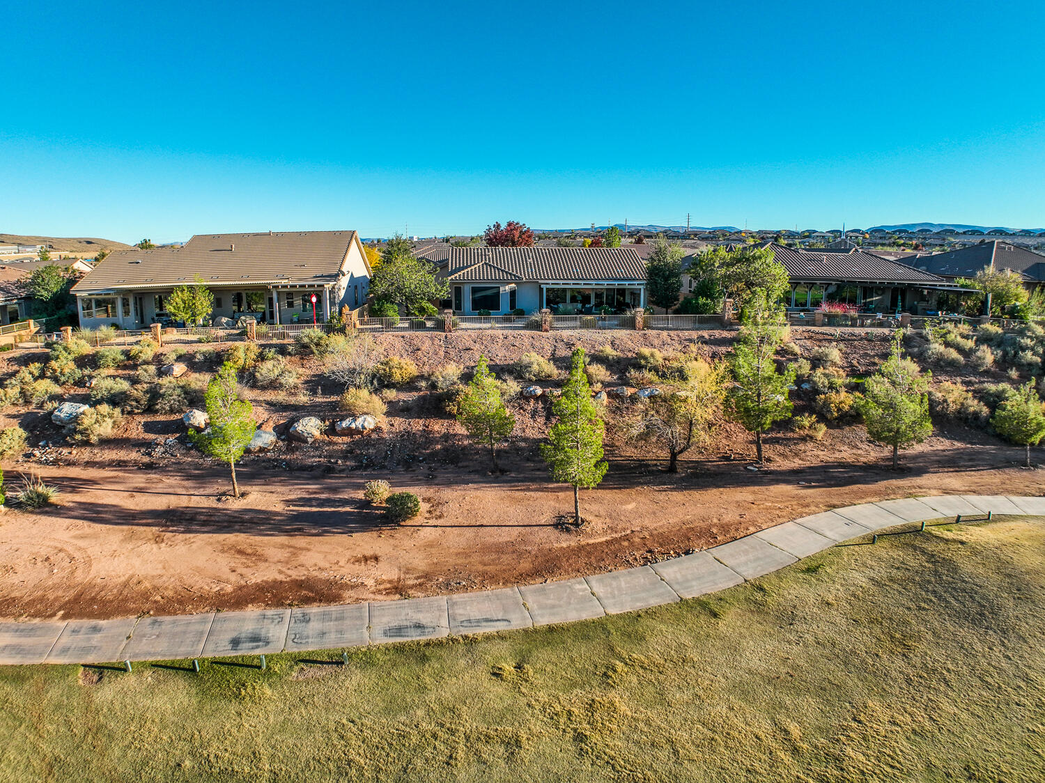 1472 HEATHERGLEN DR