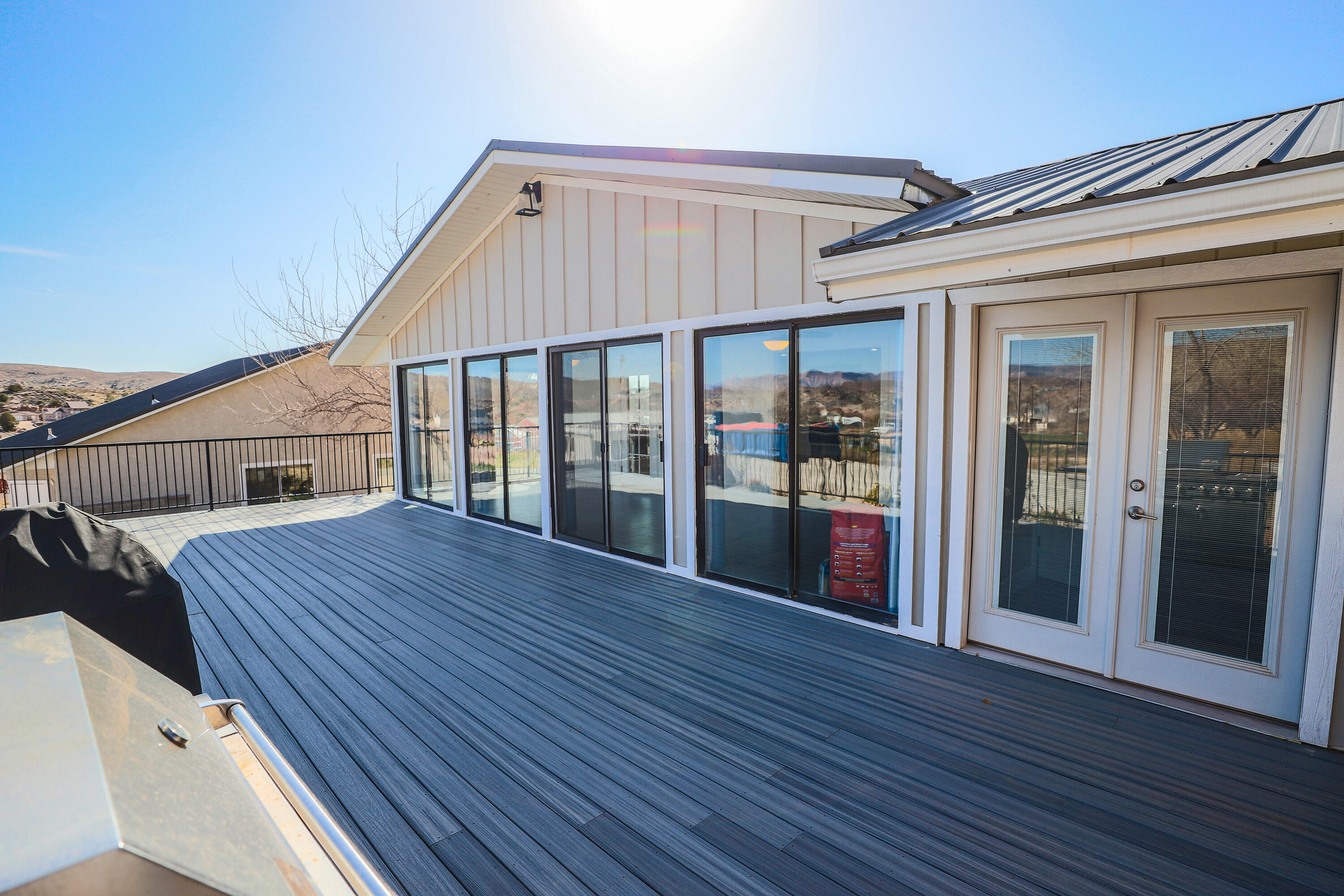422 W BUCKEYE REEF RD