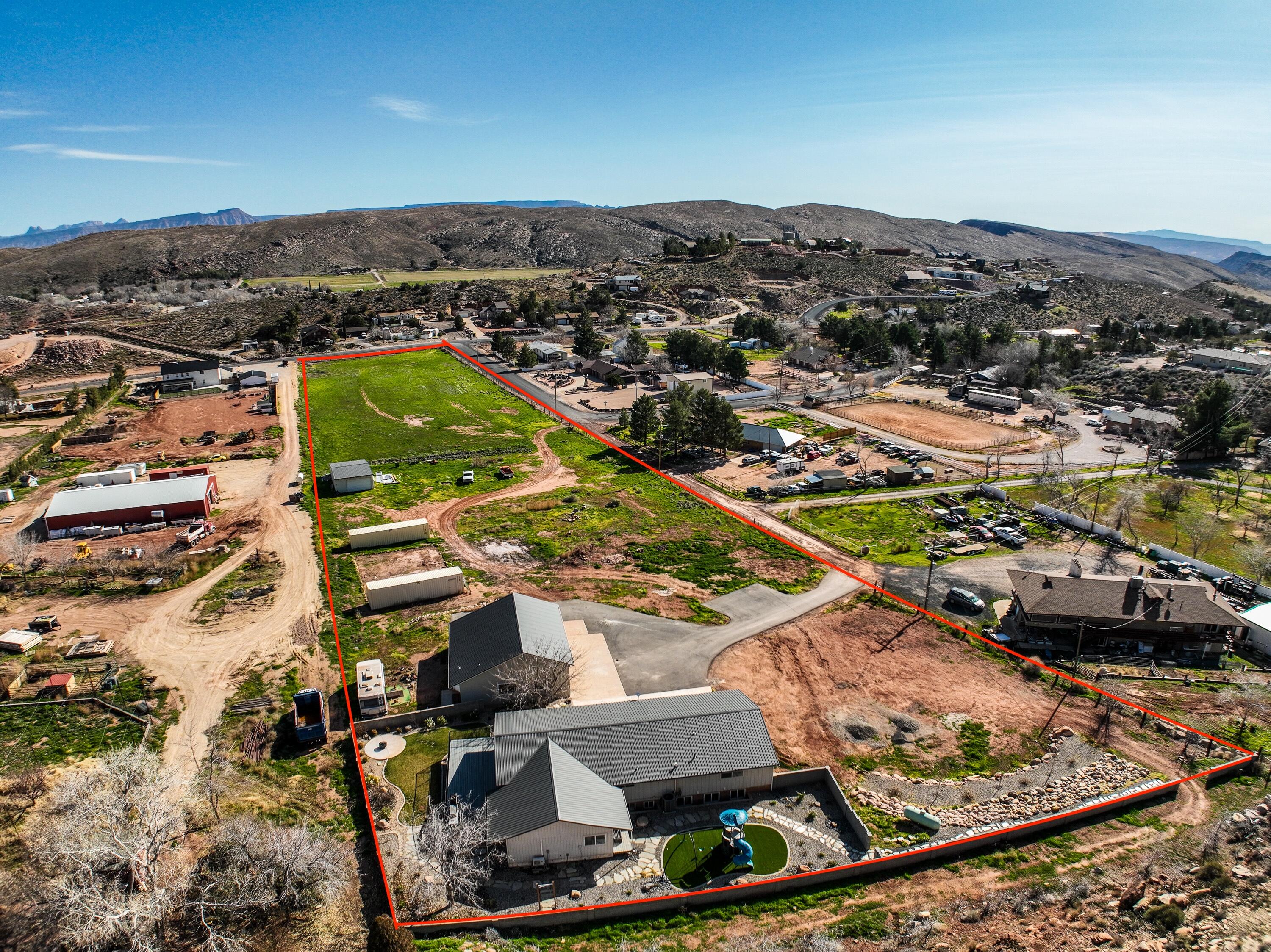 422 W BUCKEYE REEF RD