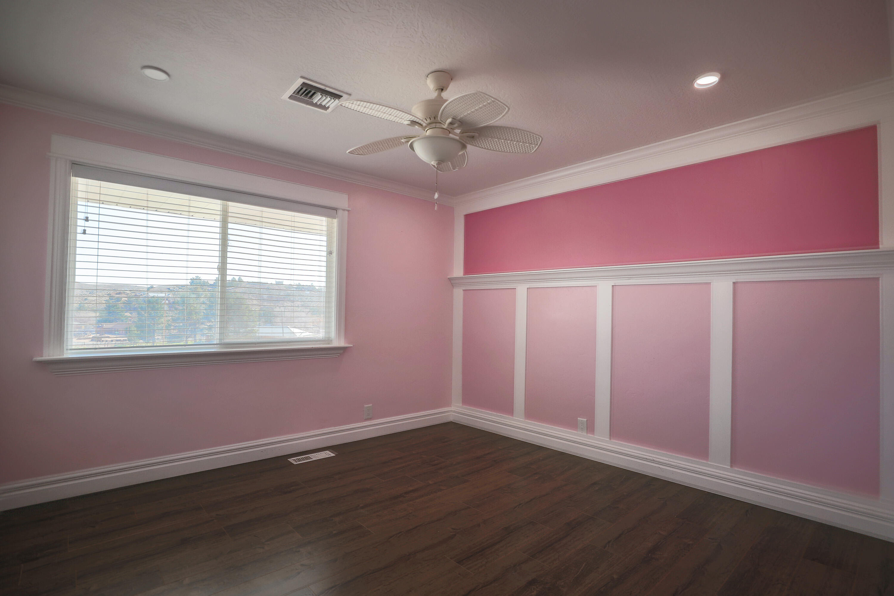 422 W BUCKEYE REEF RD