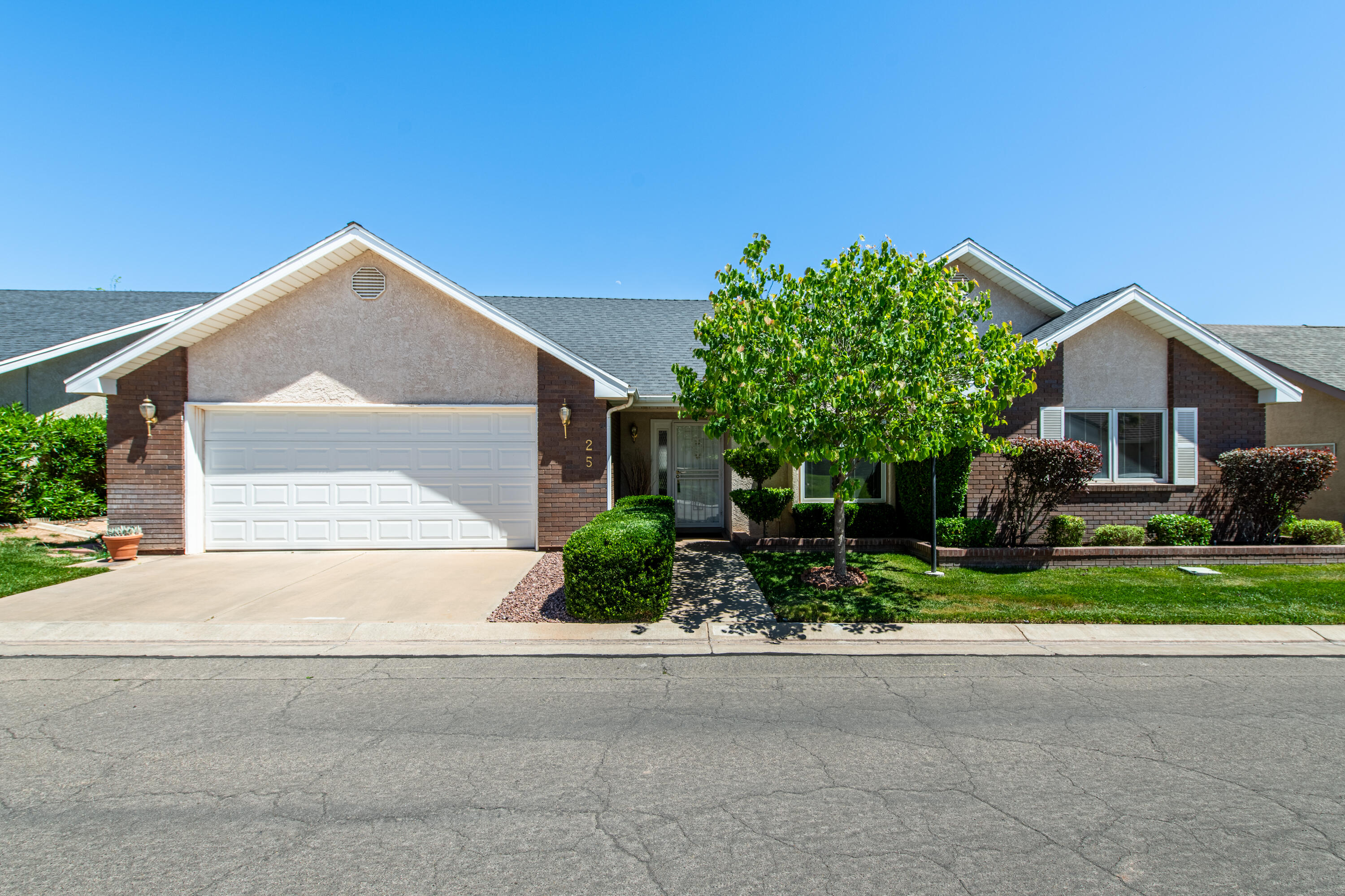 2050 W Canyon View DR 25