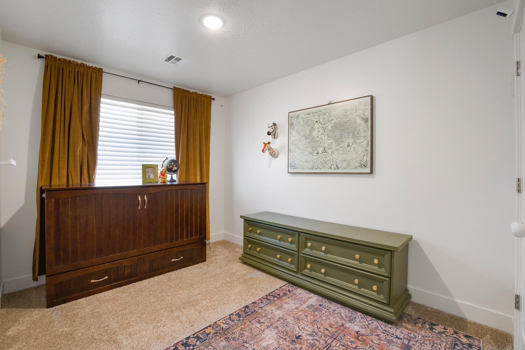5814 S Challenger Way