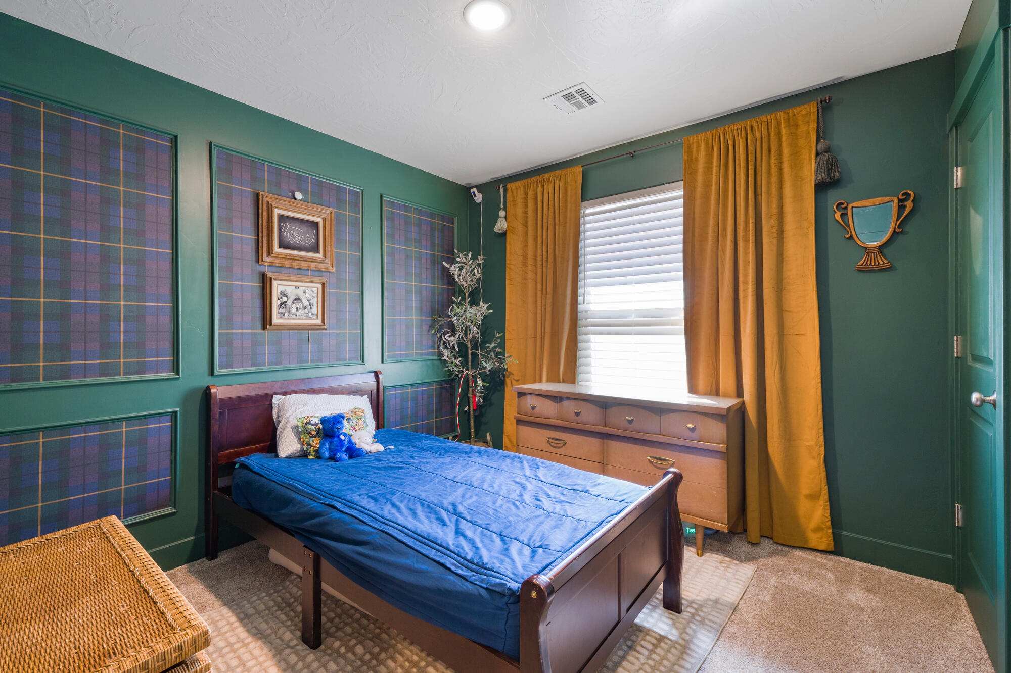 5814 S Challenger Way