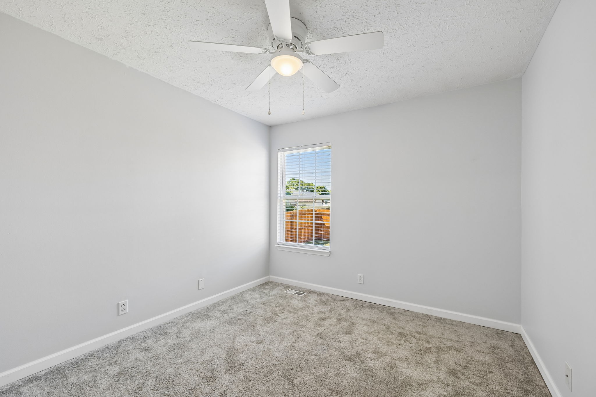 1328 Peachtree St