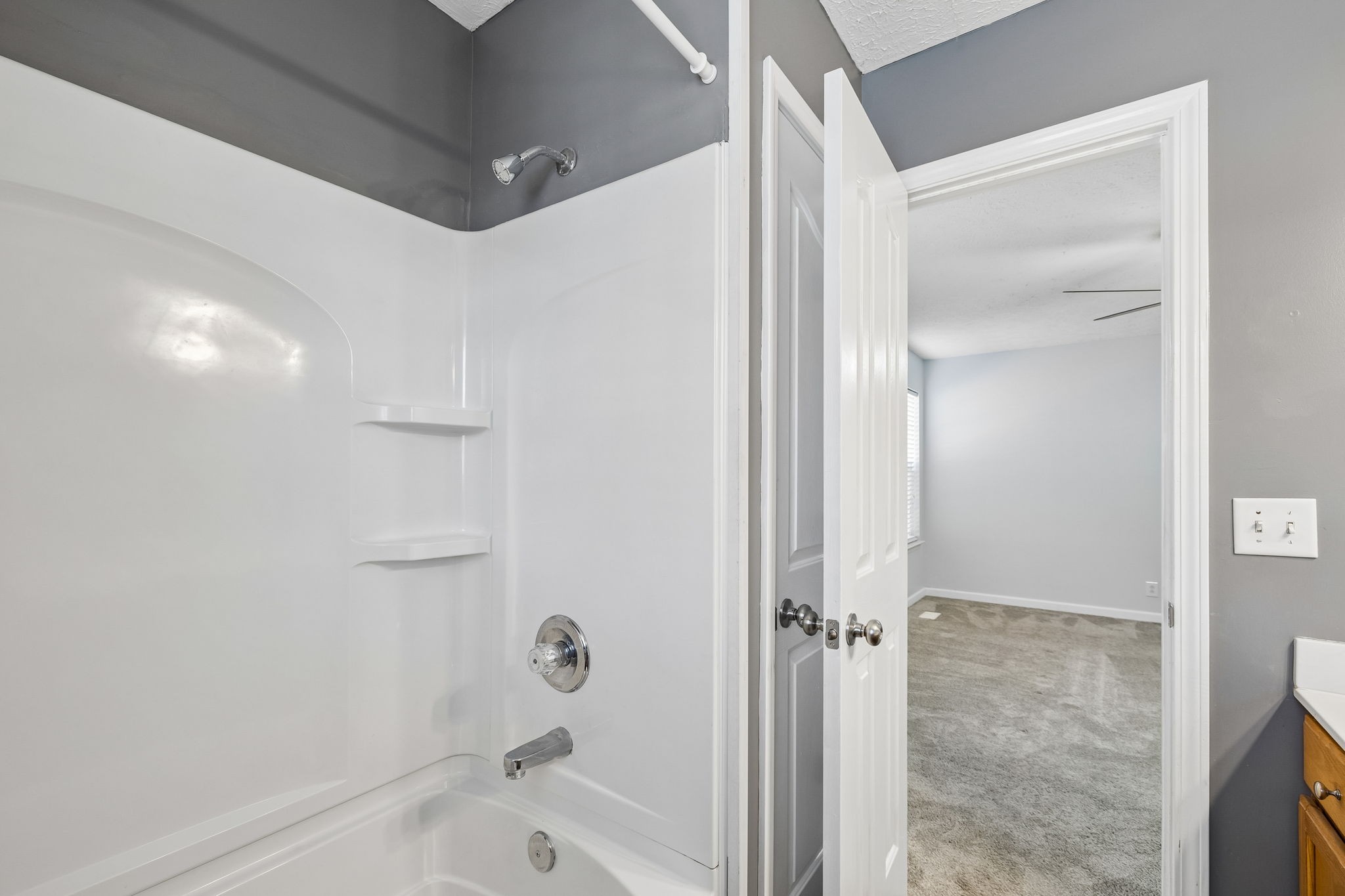 1328 Peachtree St