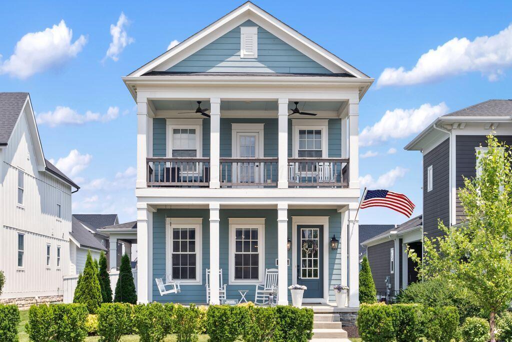 1895 Poplar Place