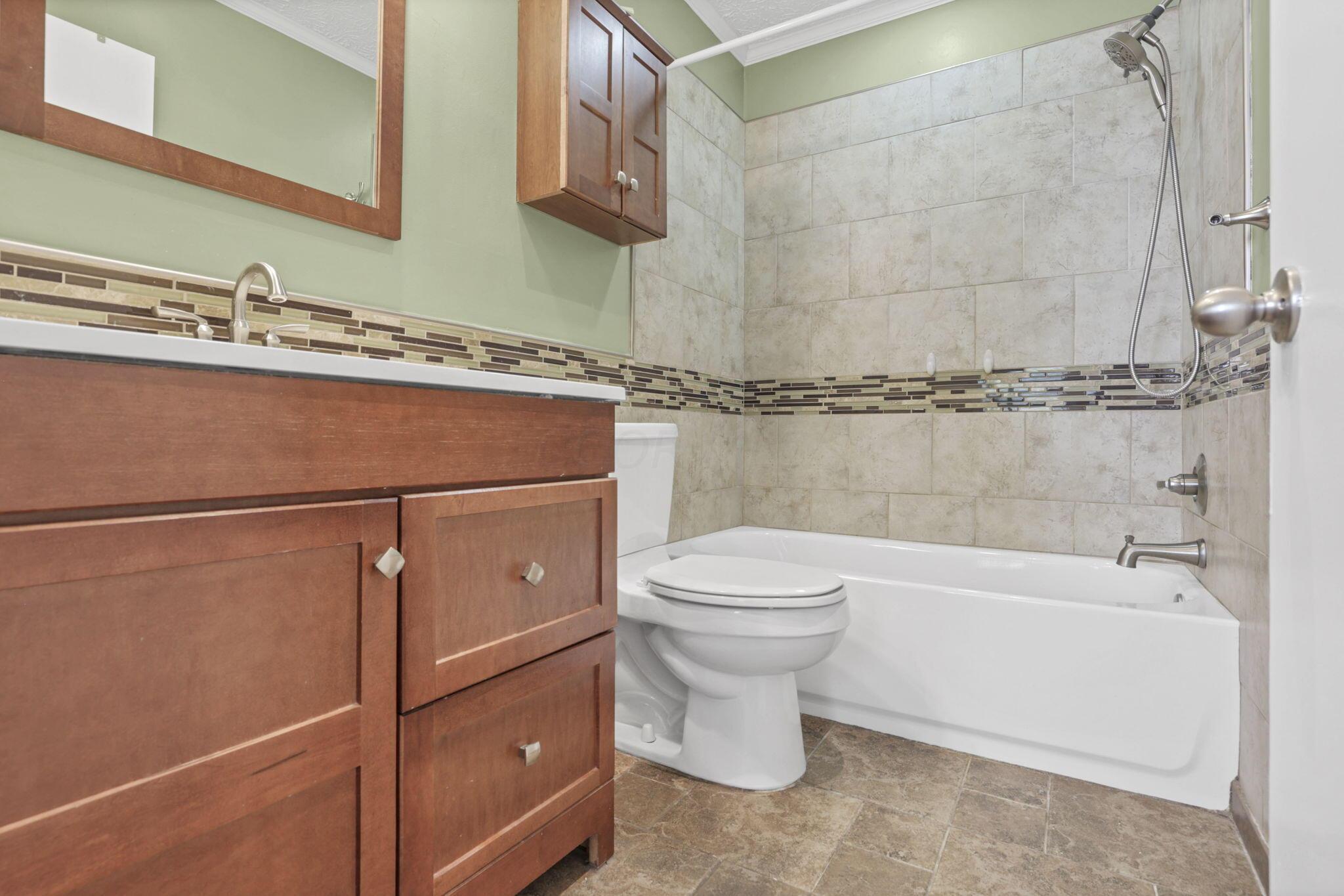 3034 Cooper Bluff Drive