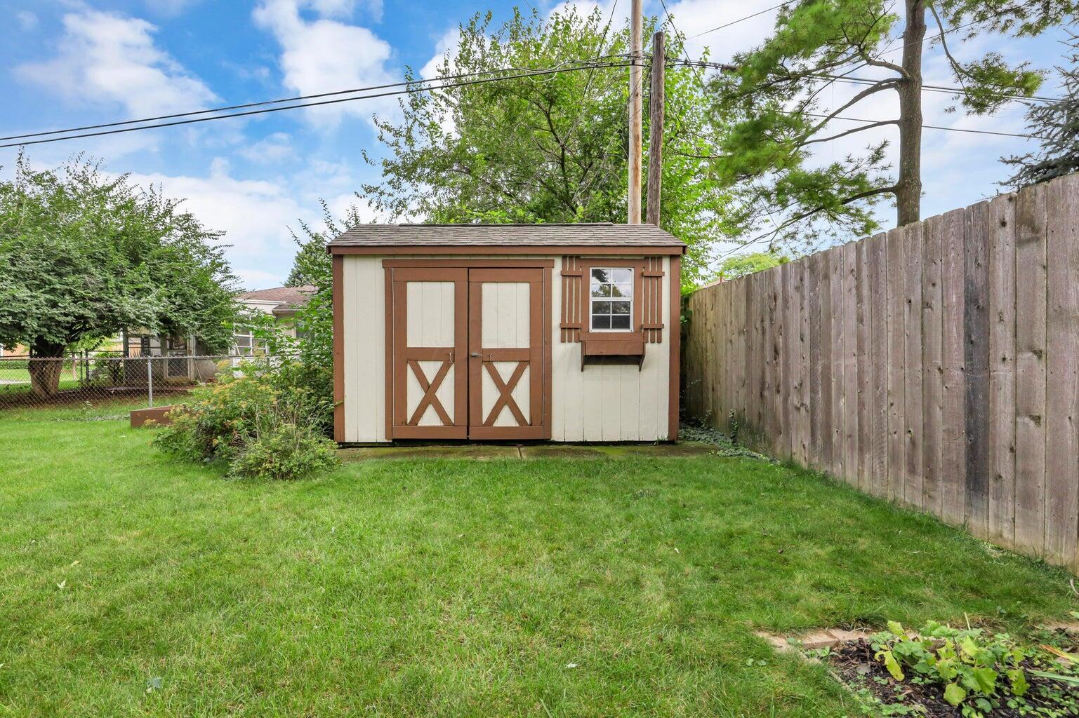 5002 Hibbs Drive